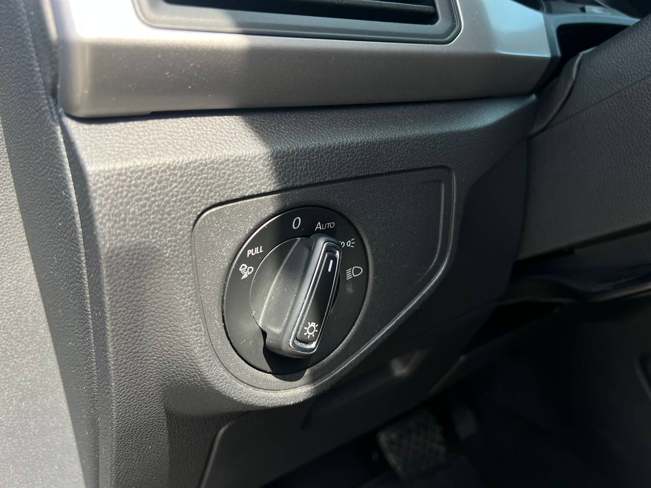 Volkswagen-0