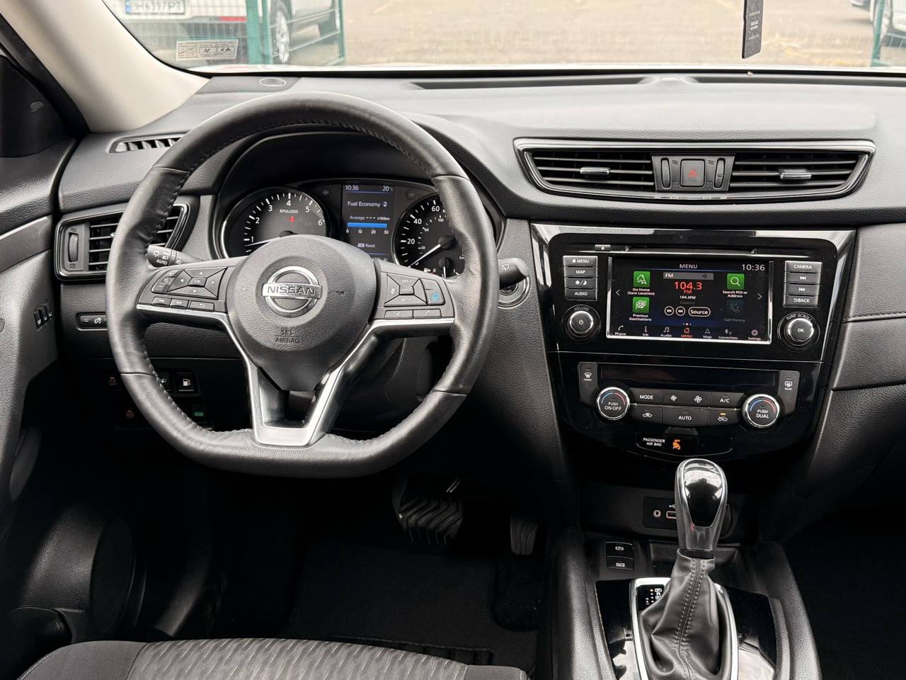 Nissan-12