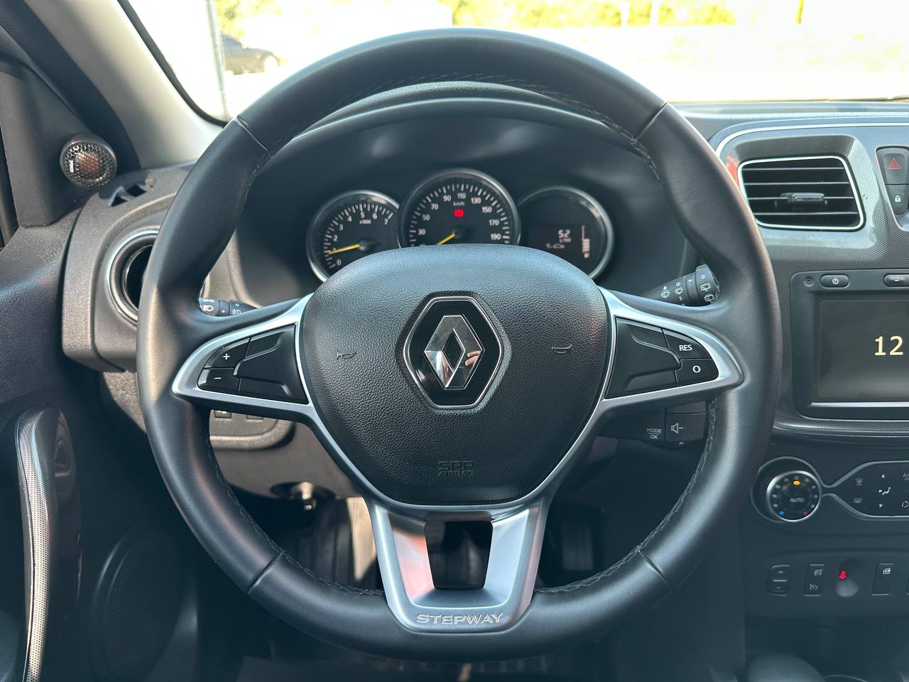 Renault-3