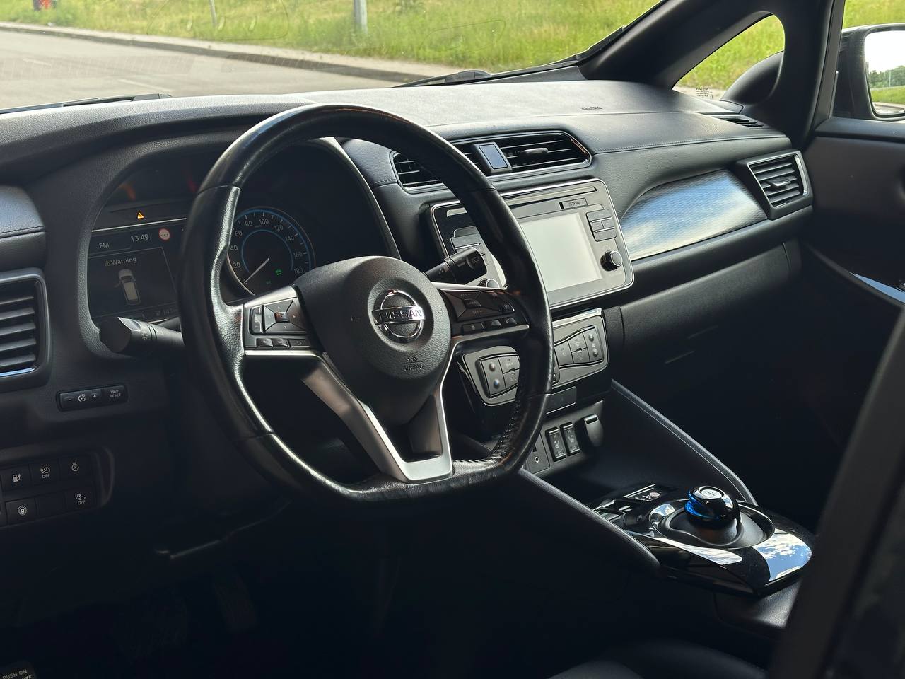 Nissan-23
