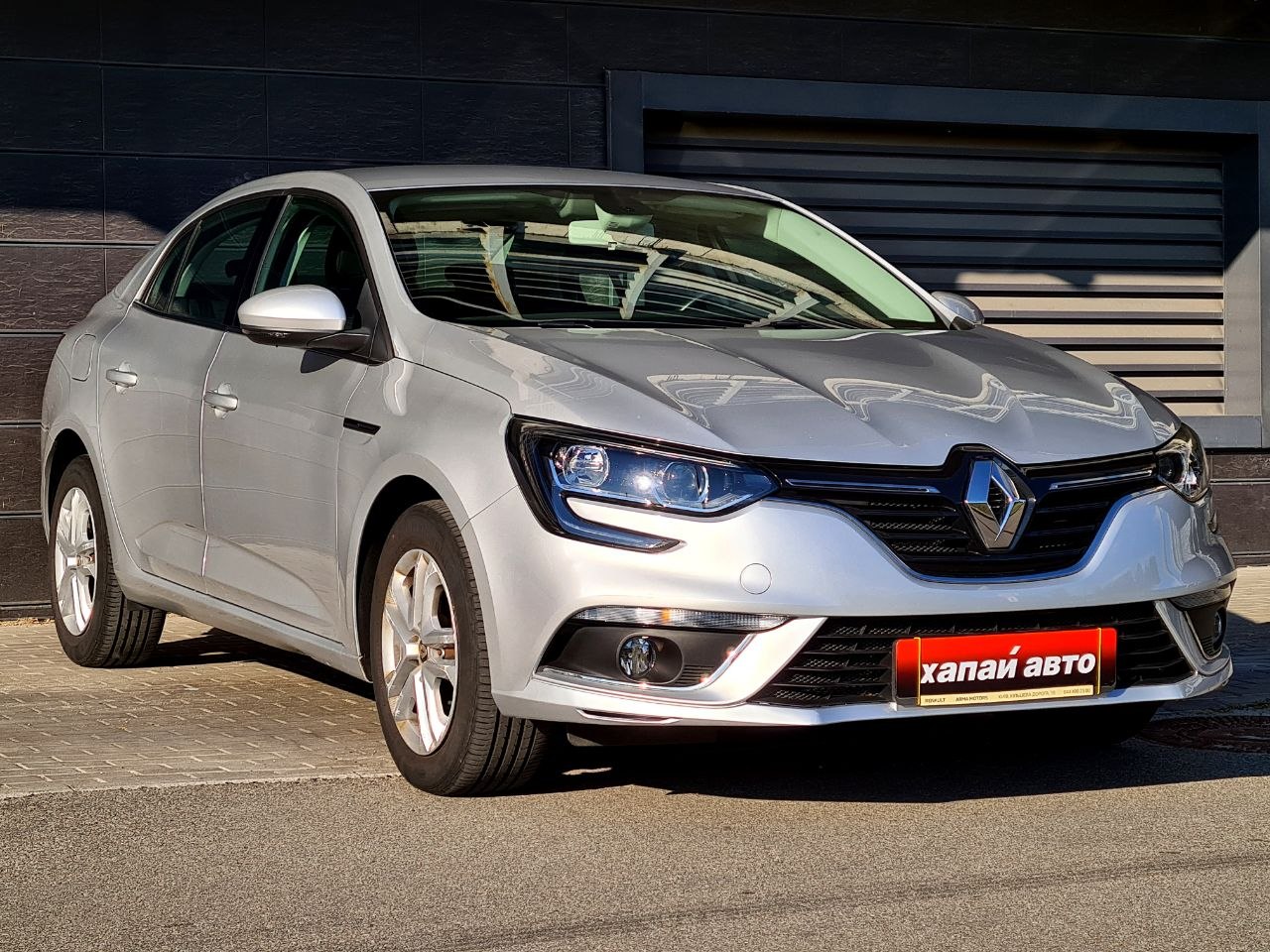 Renault-2