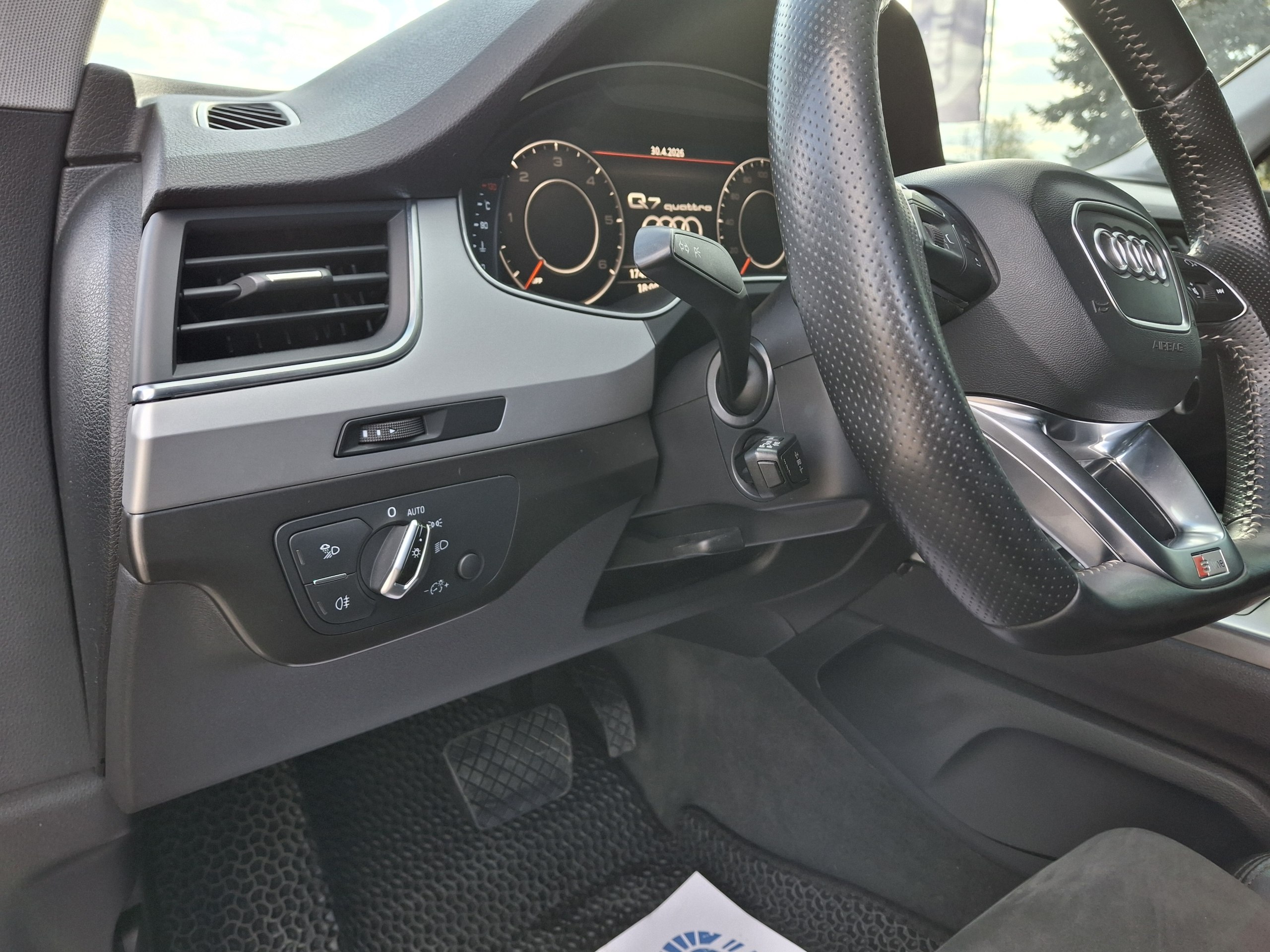 Audi-5