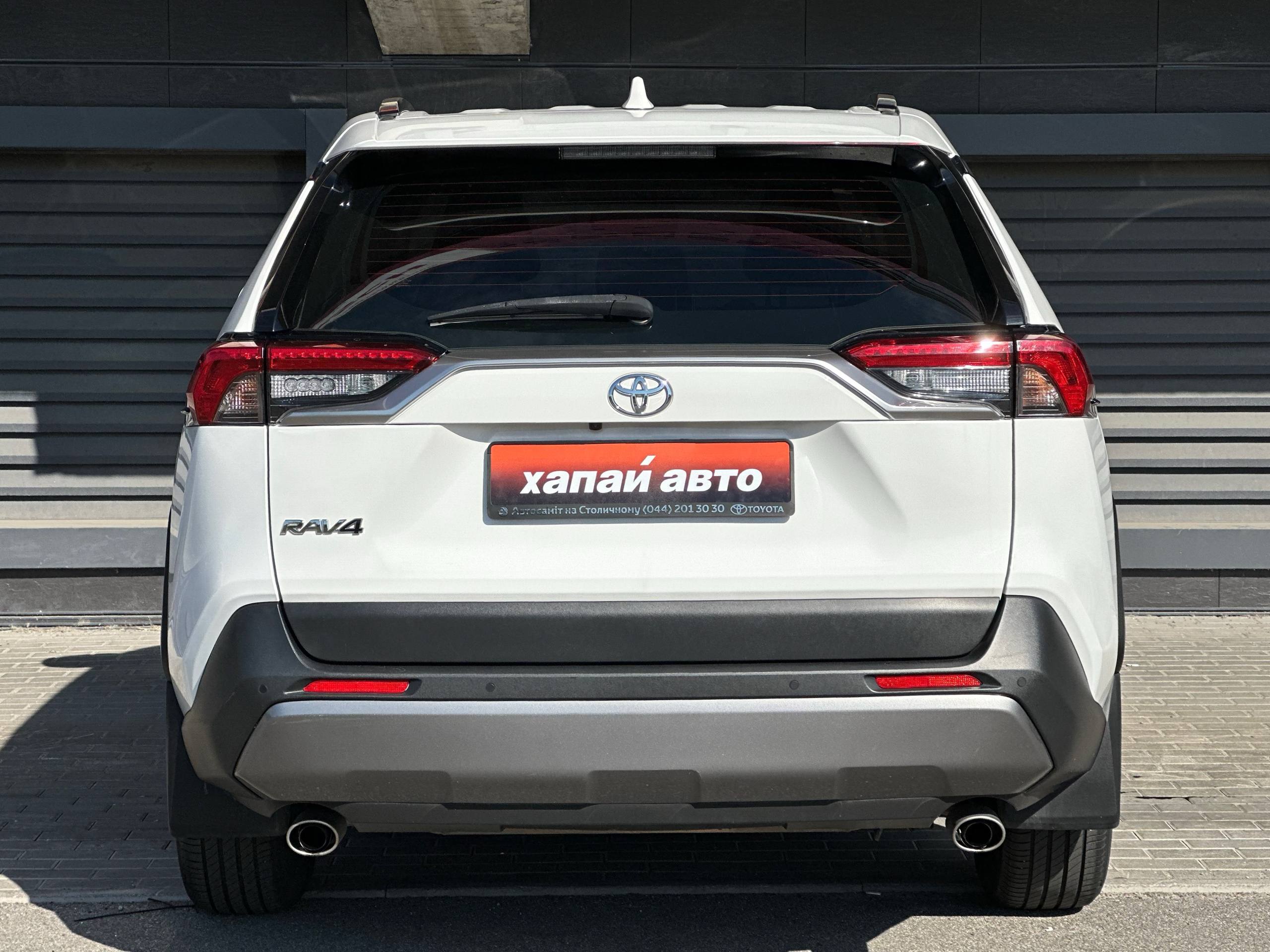 Toyota-3