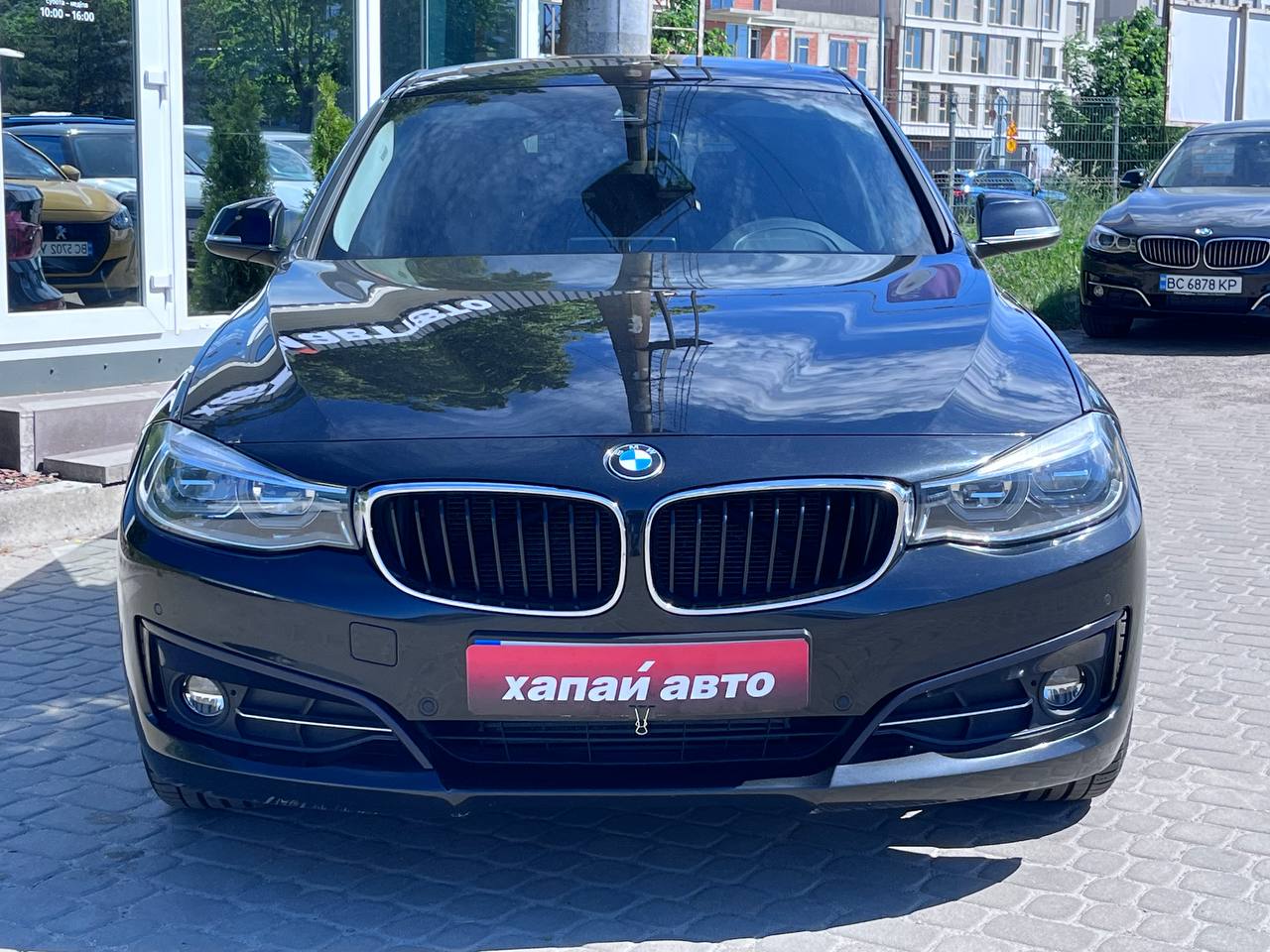 BMW-12