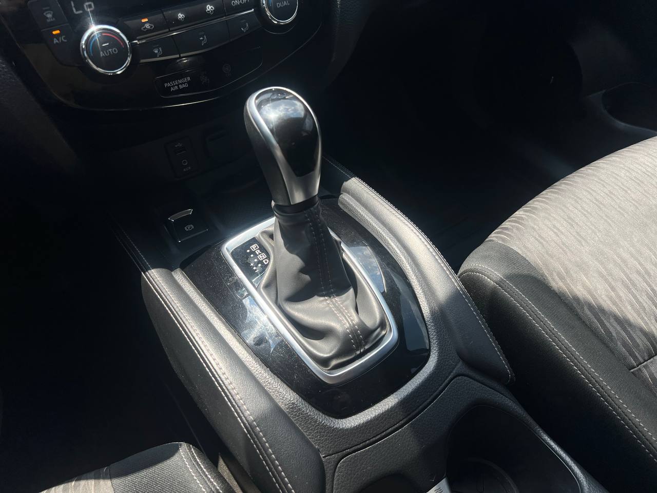 Nissan-0