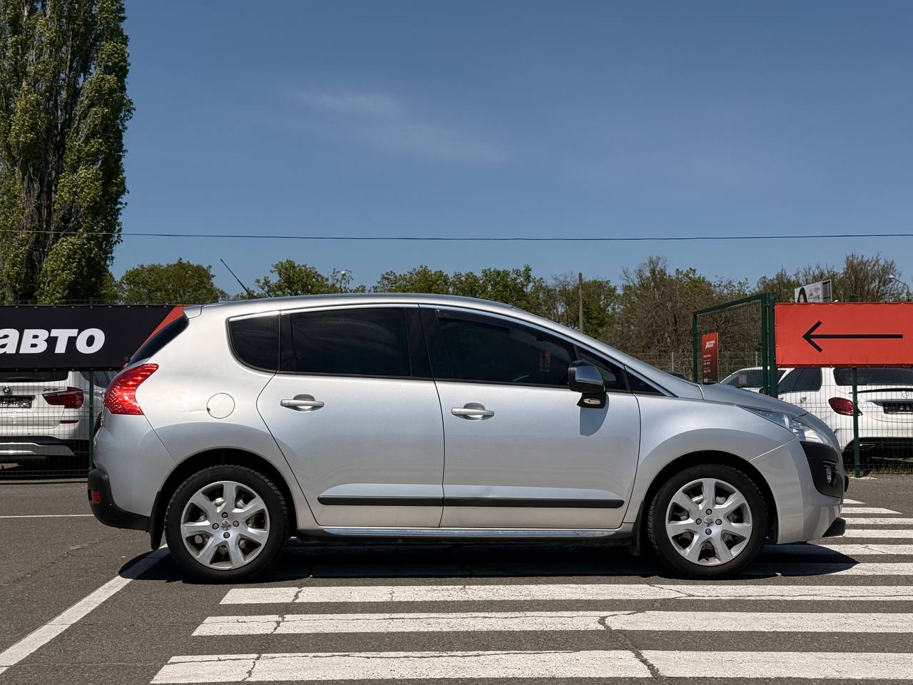 Peugeot-3