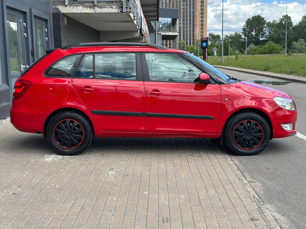 Skoda-9