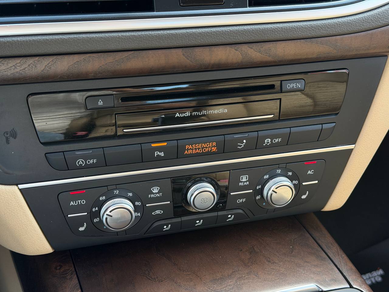 Audi-21