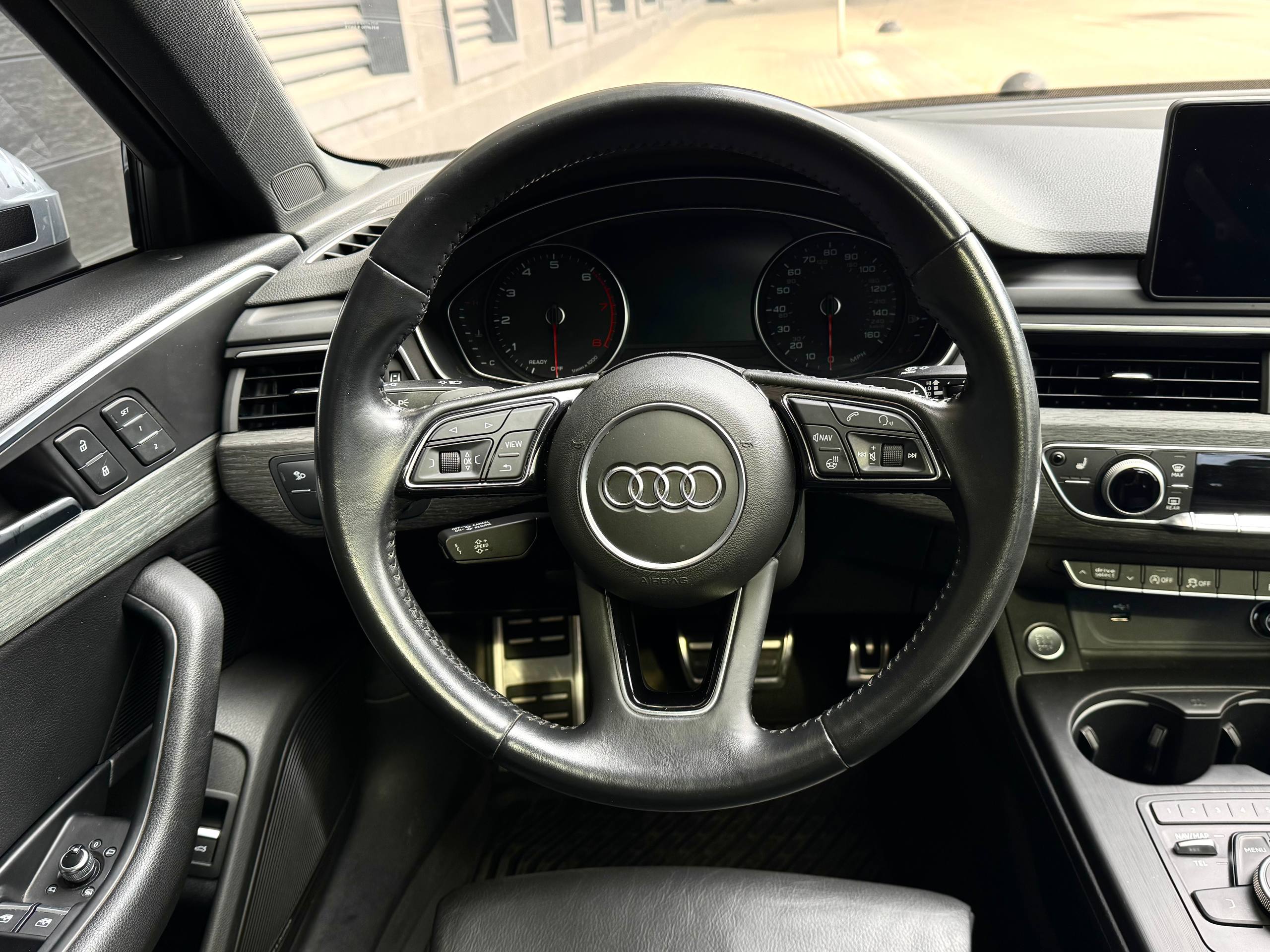 Audi-5