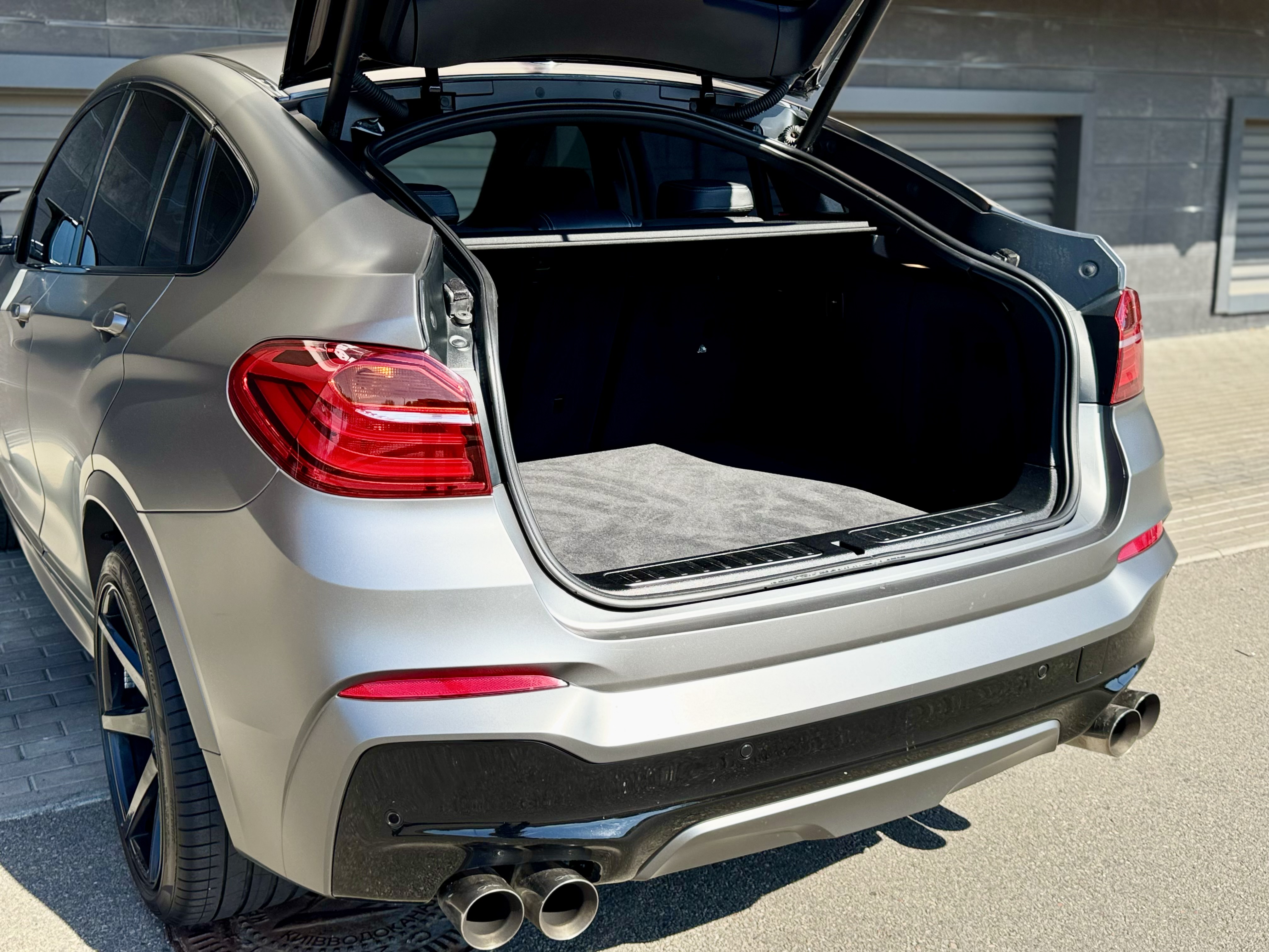 BMW-6