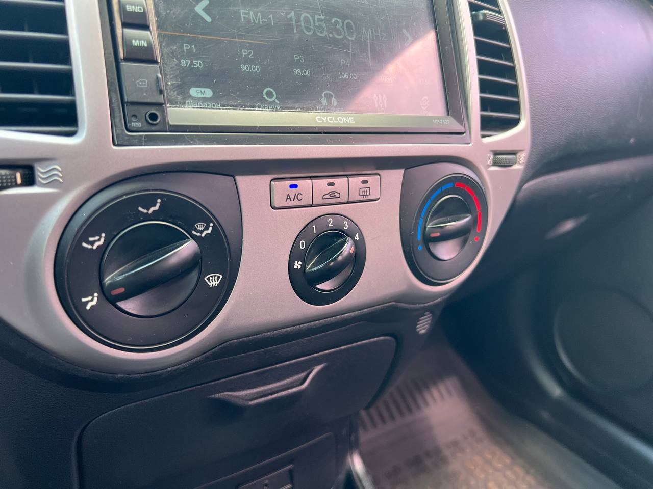 Hyundai-15