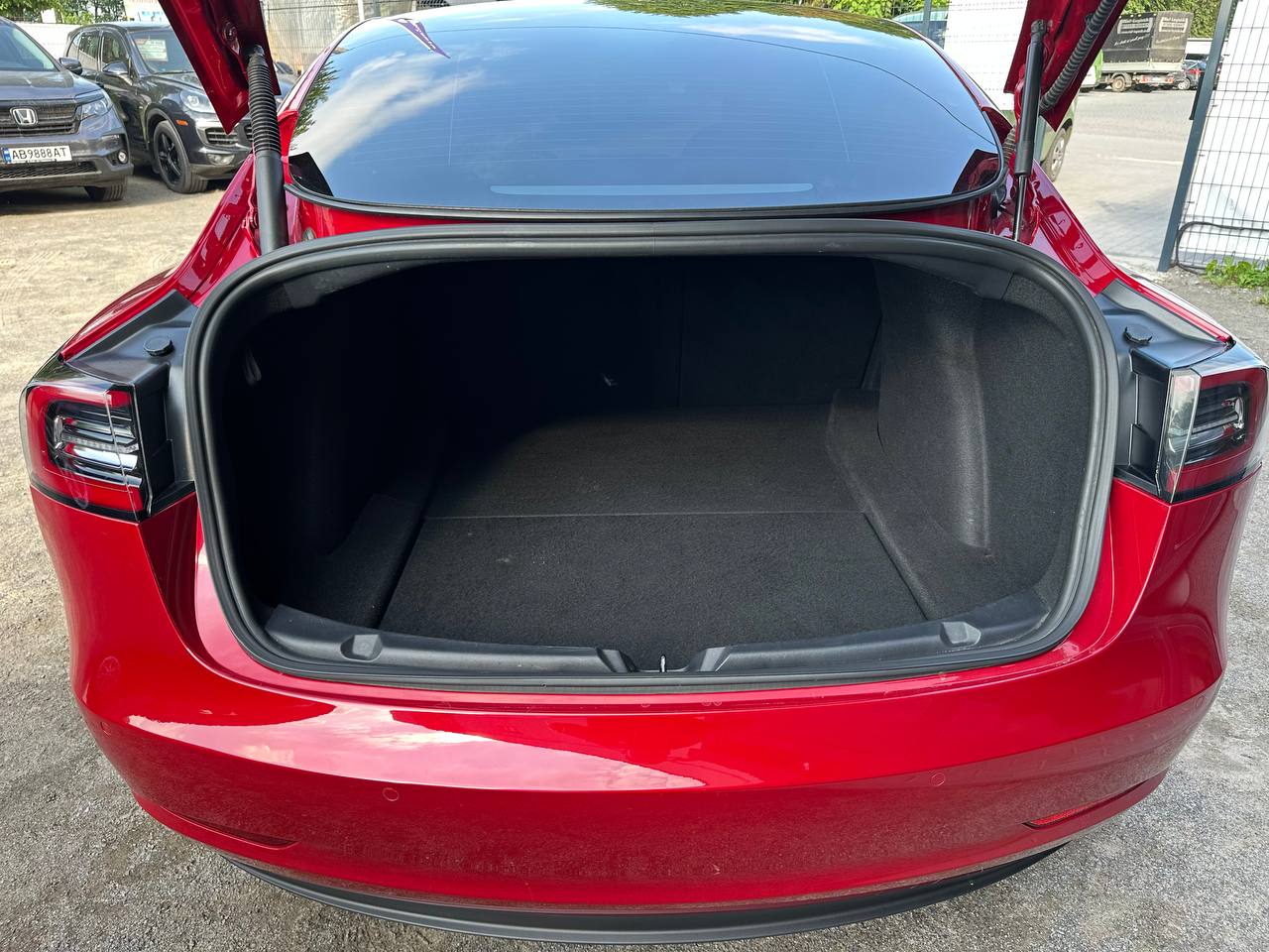 Tesla-16