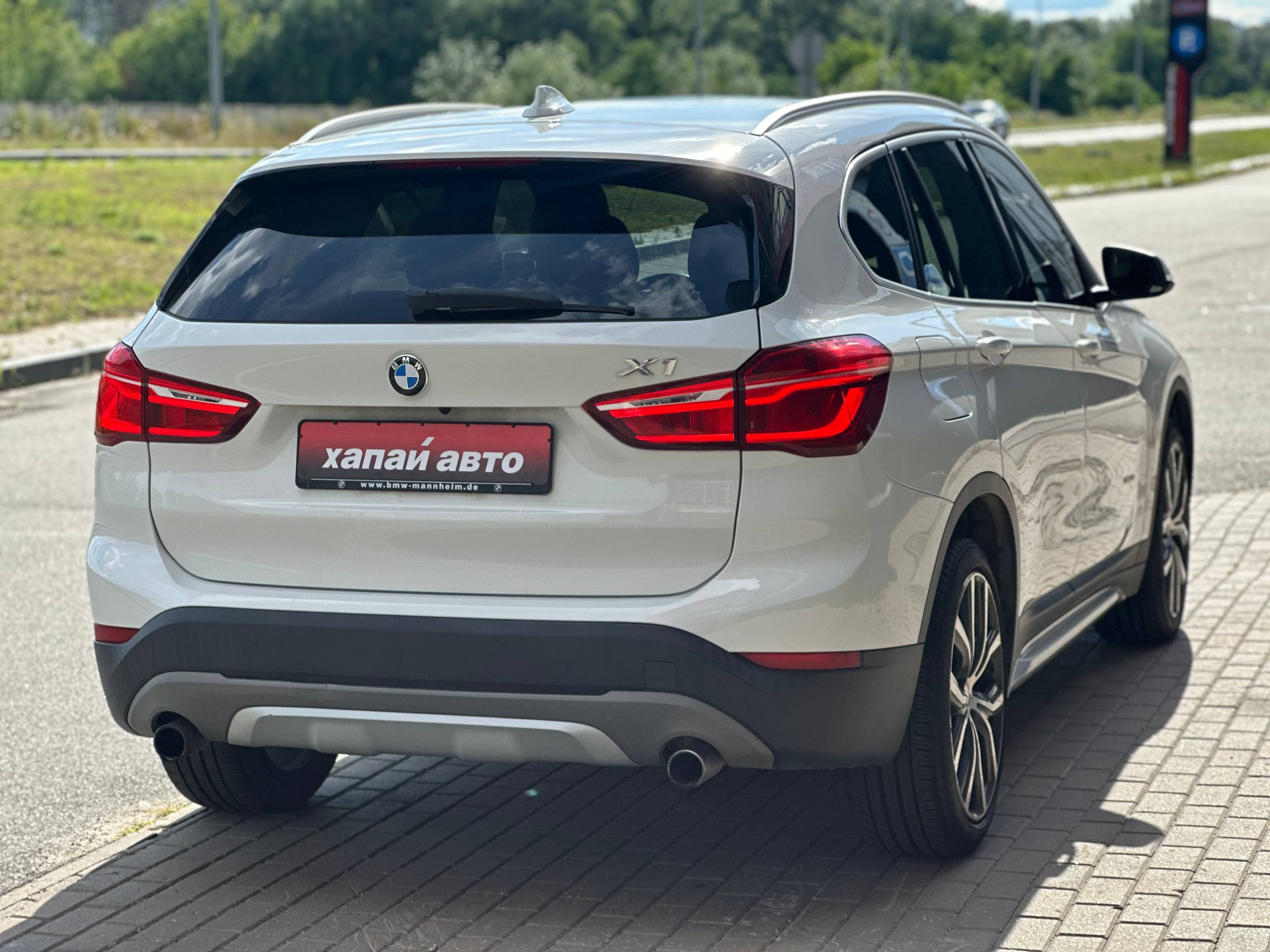 BMW-17