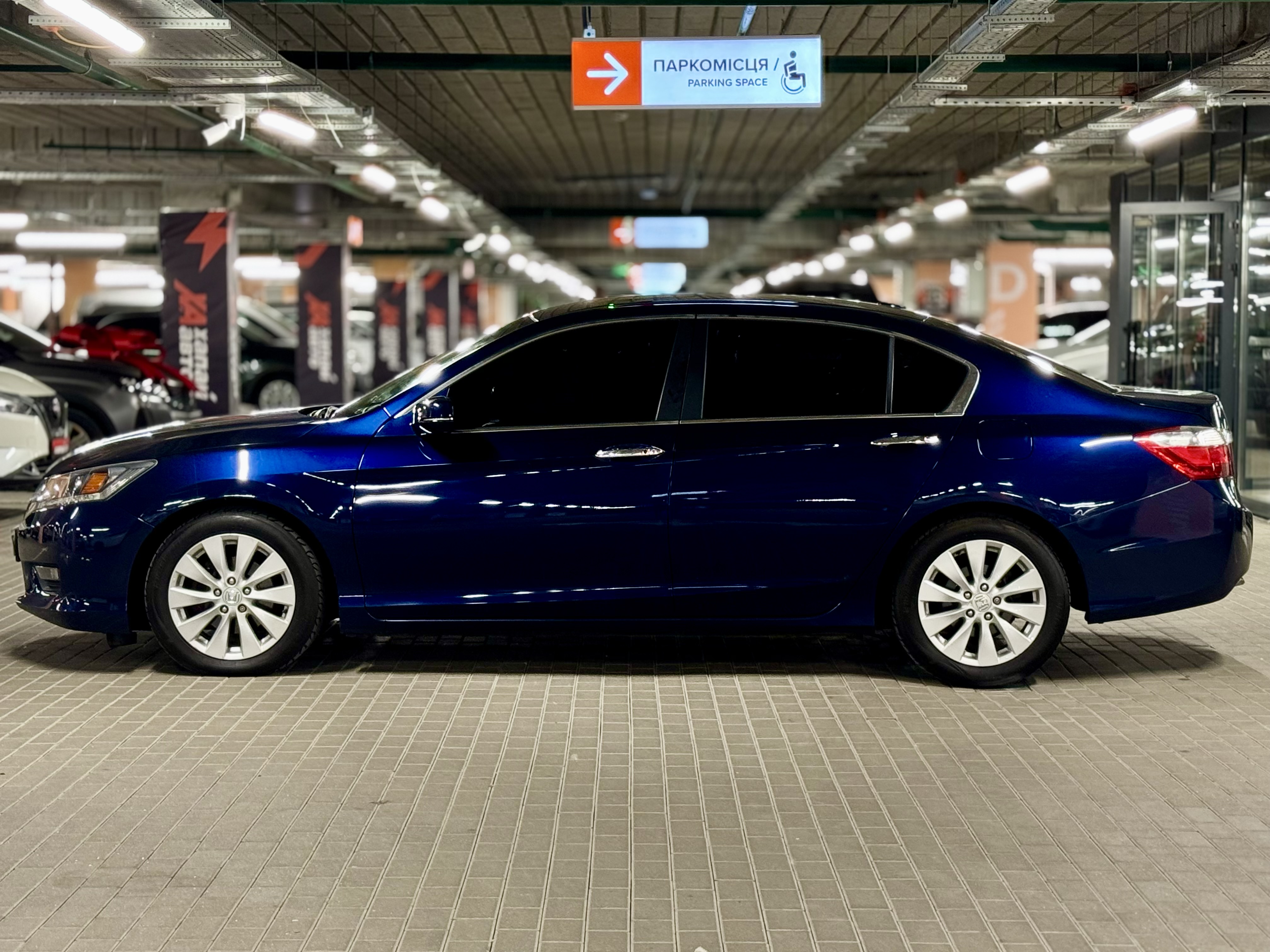 Honda-12