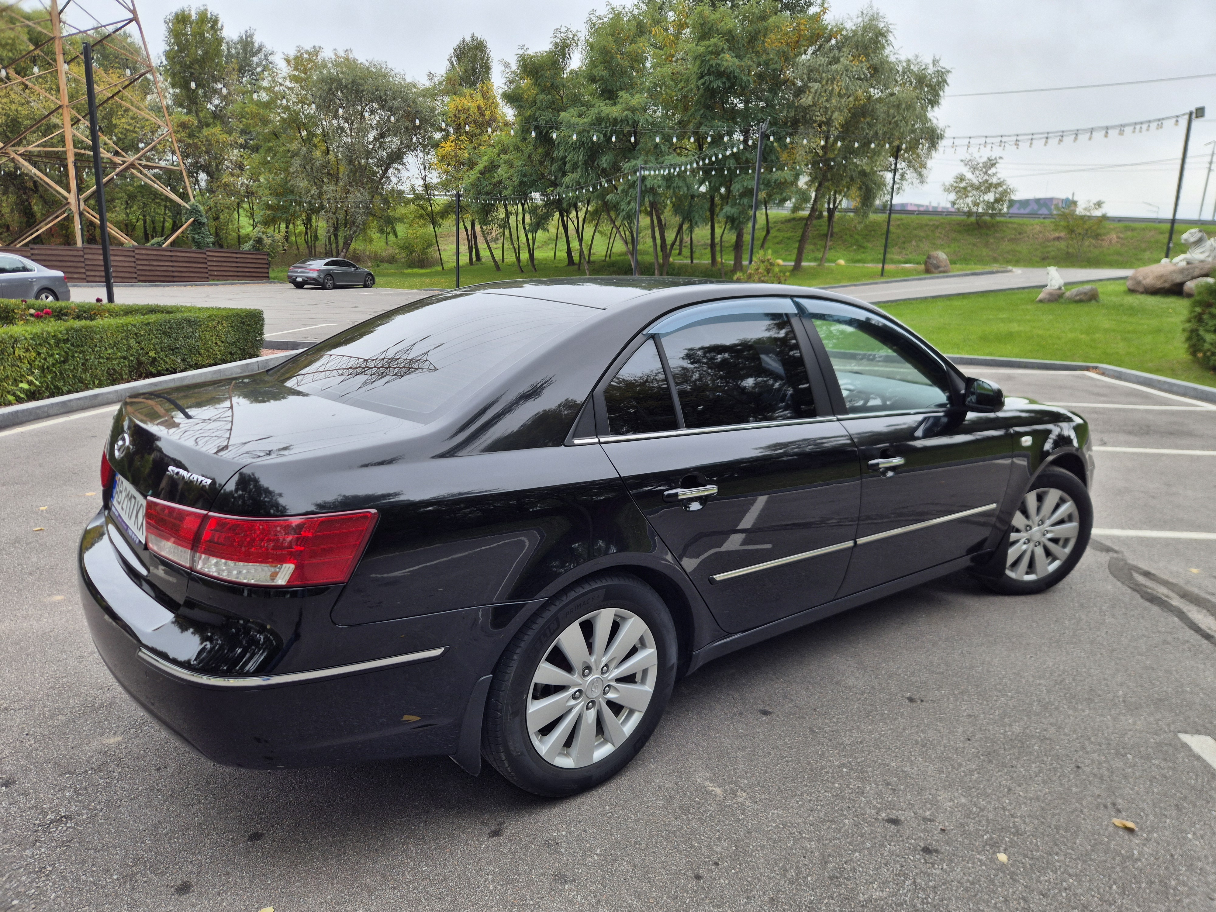 Hyundai-24