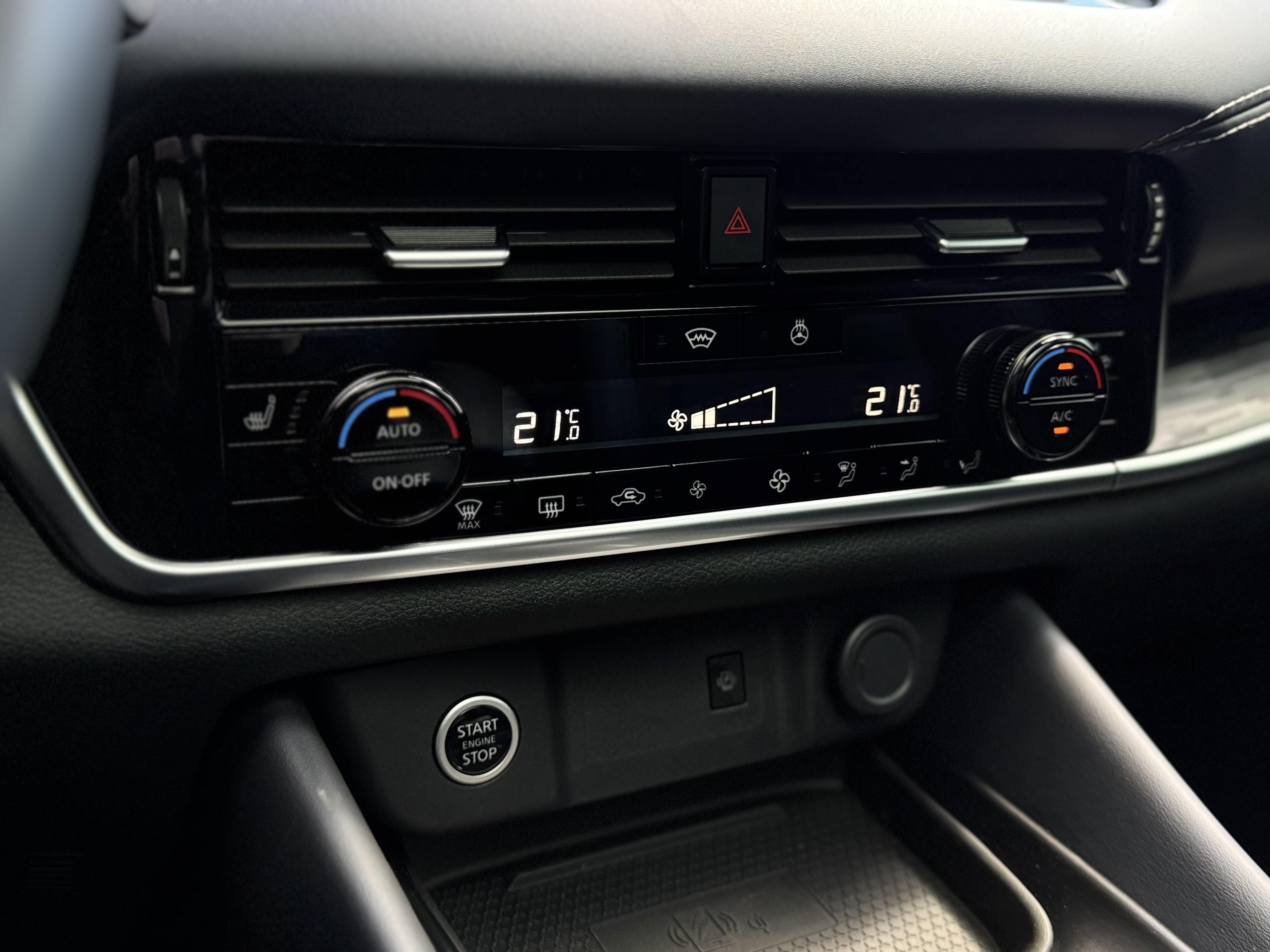 Nissan-3