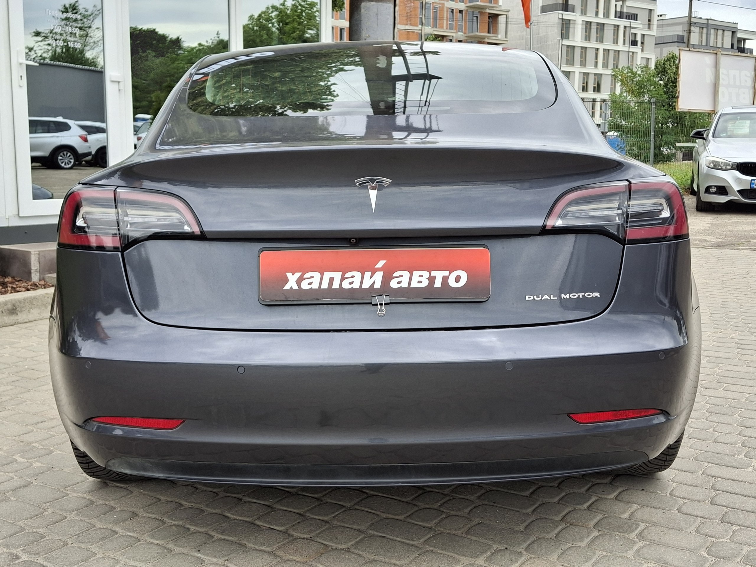 Tesla-14