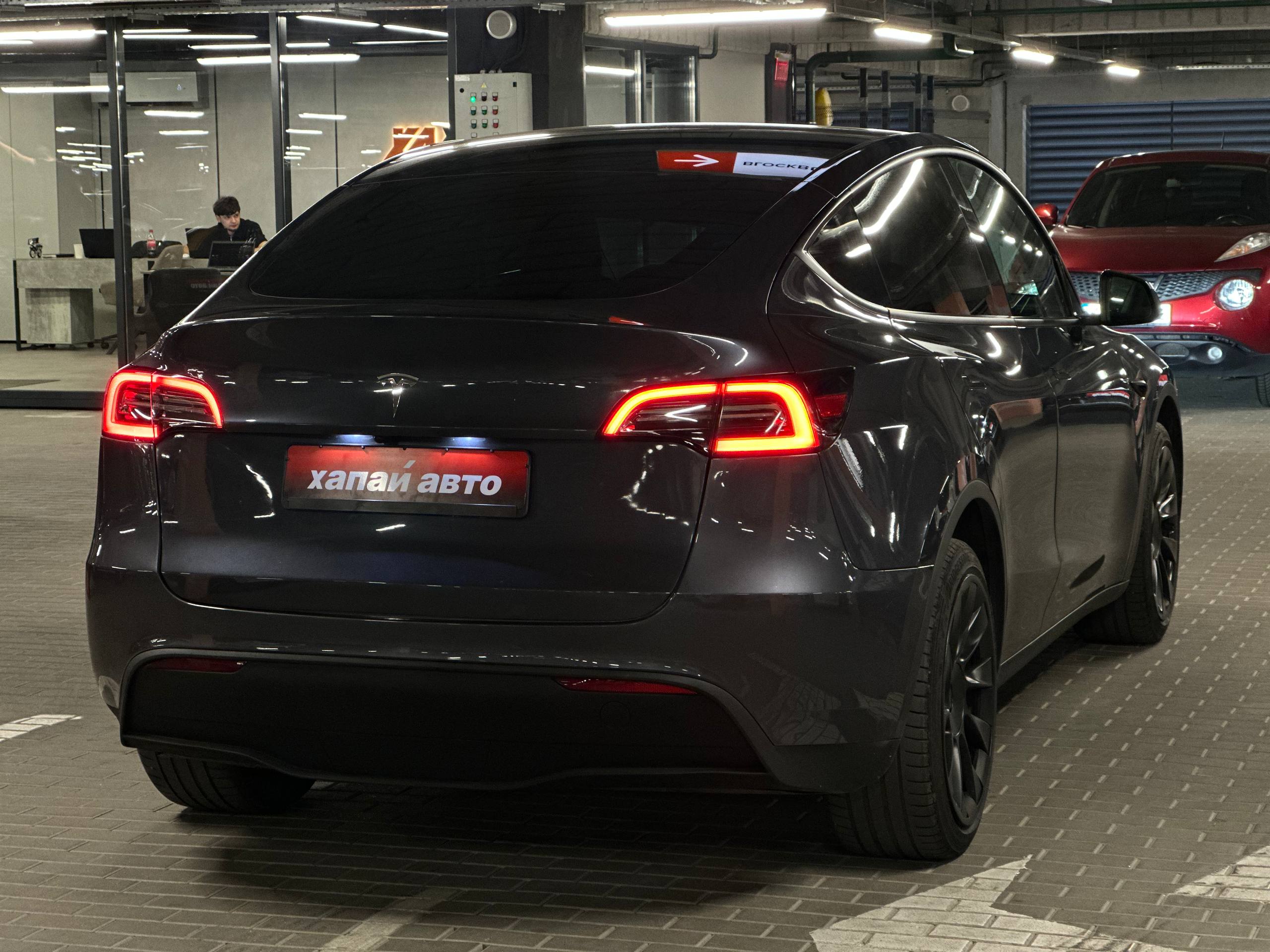 Tesla-10
