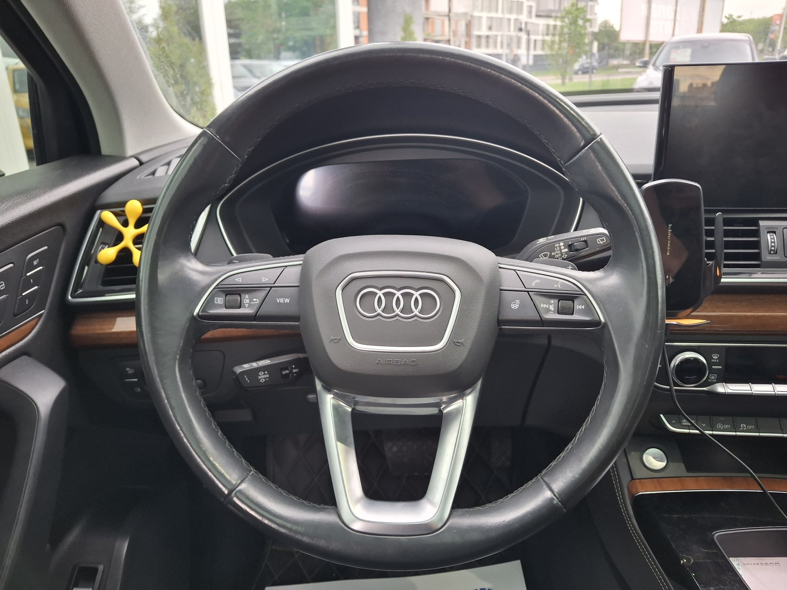 Audi-17