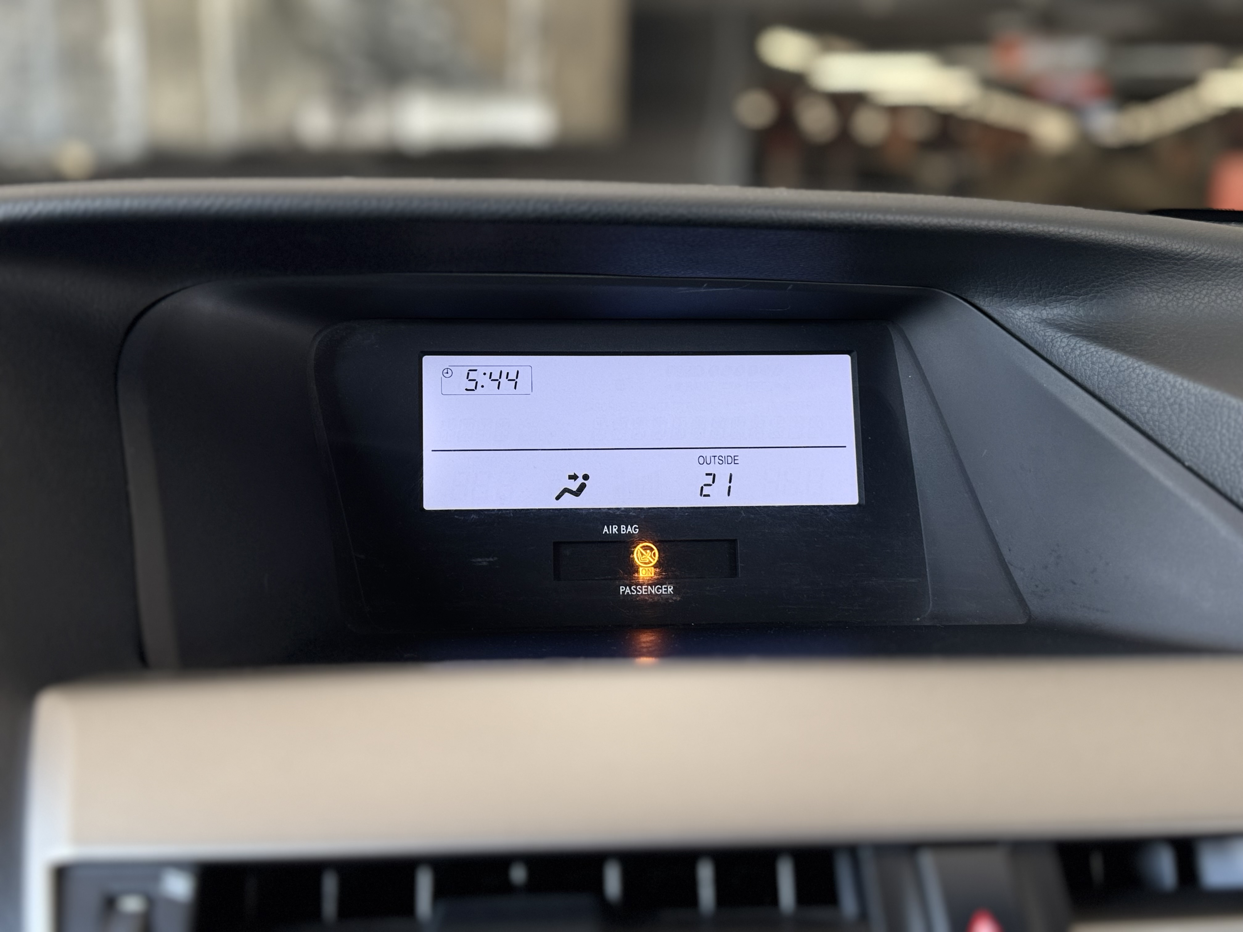 Lexus-1