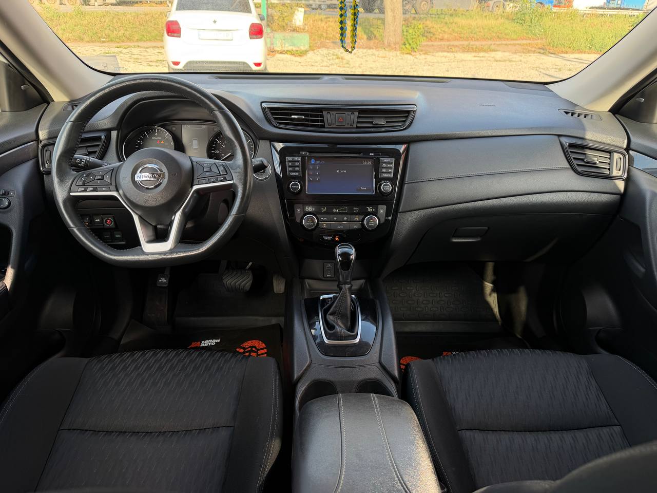 Nissan-8