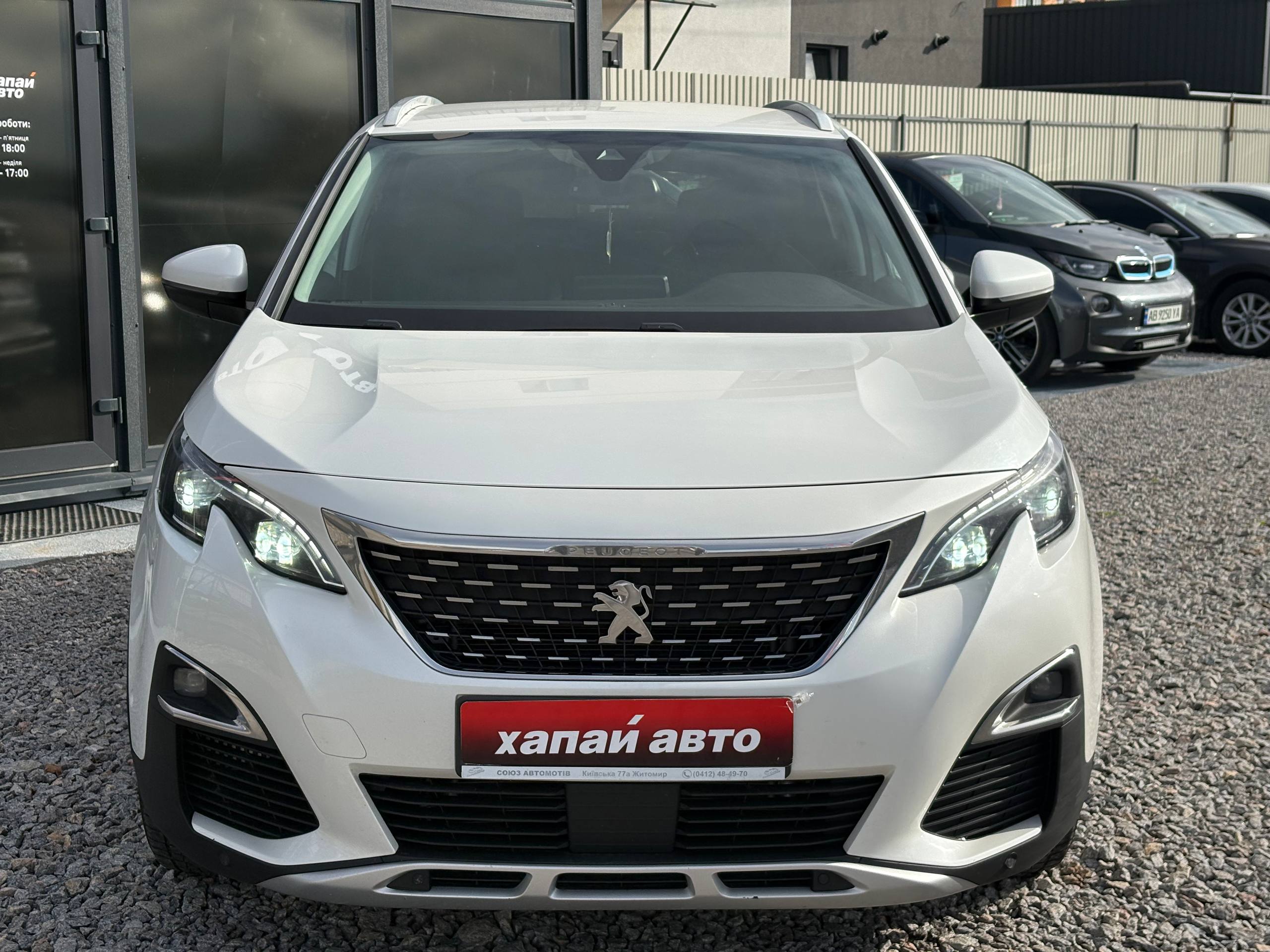 Peugeot-0