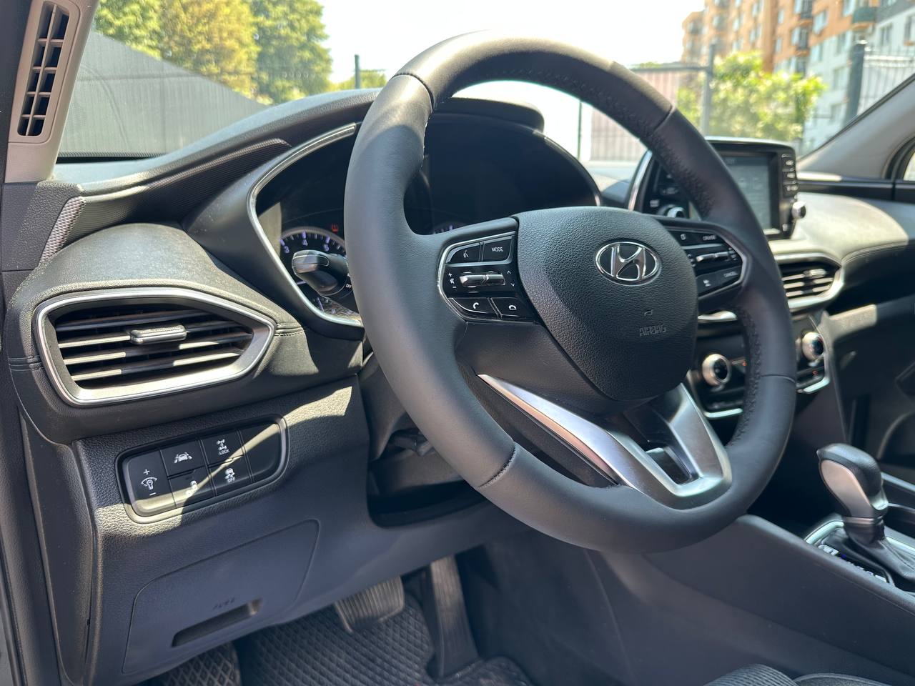 Hyundai-8