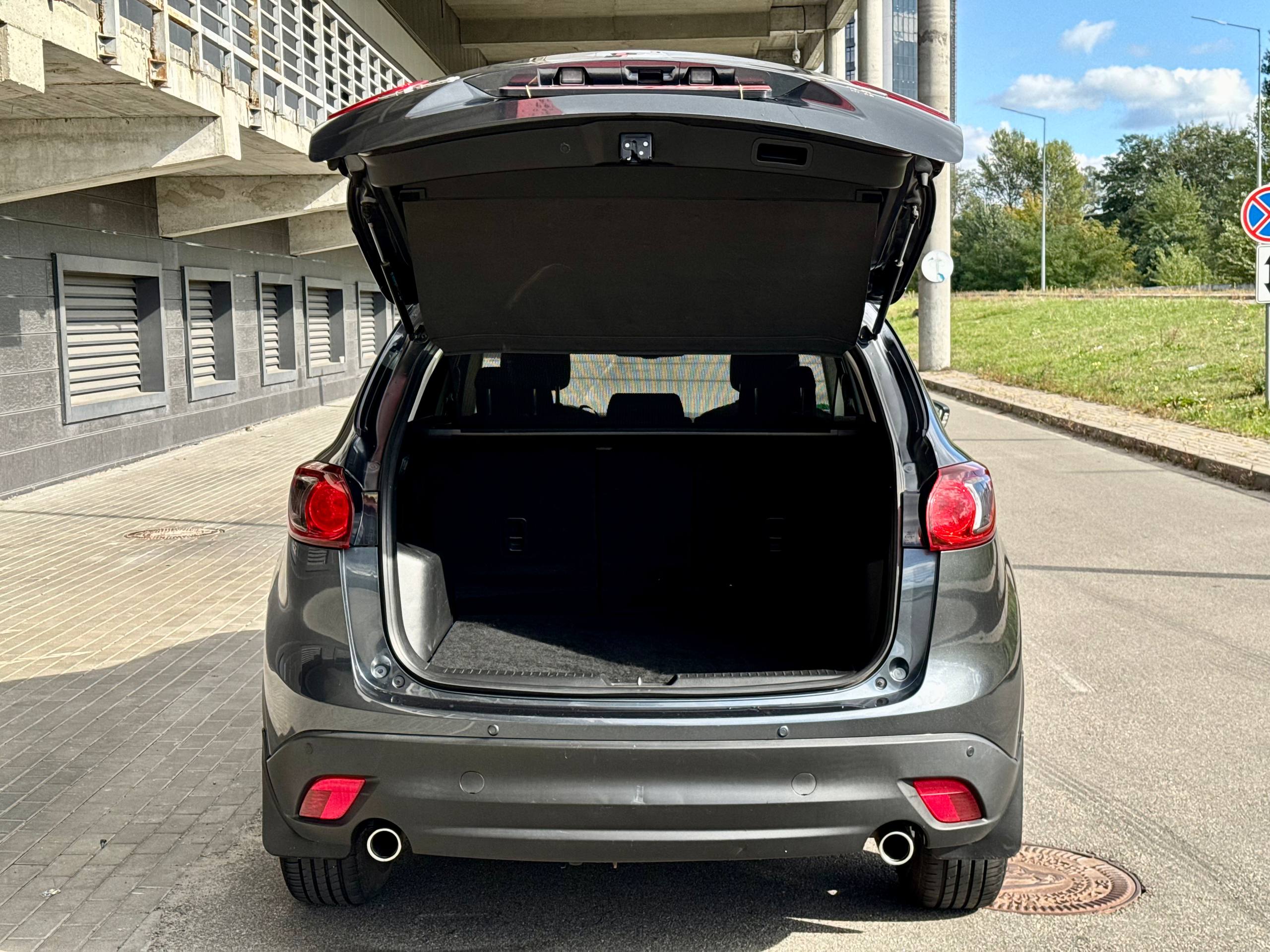 Mazda-15