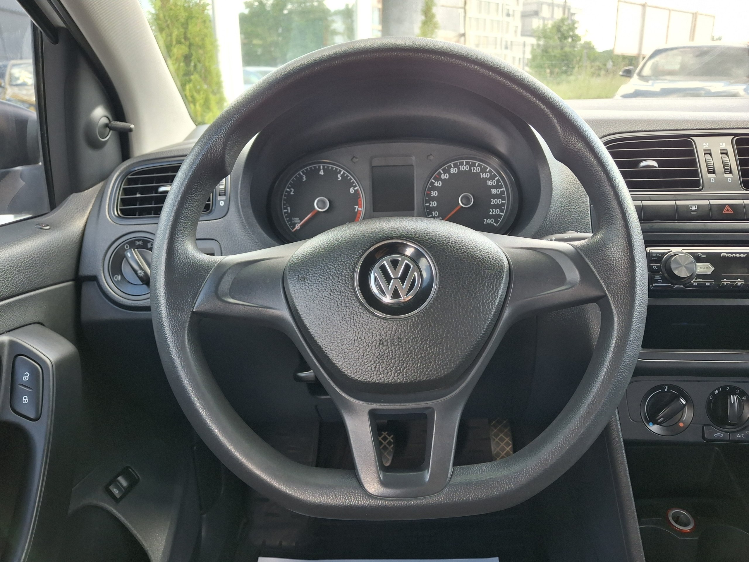 Volkswagen-12