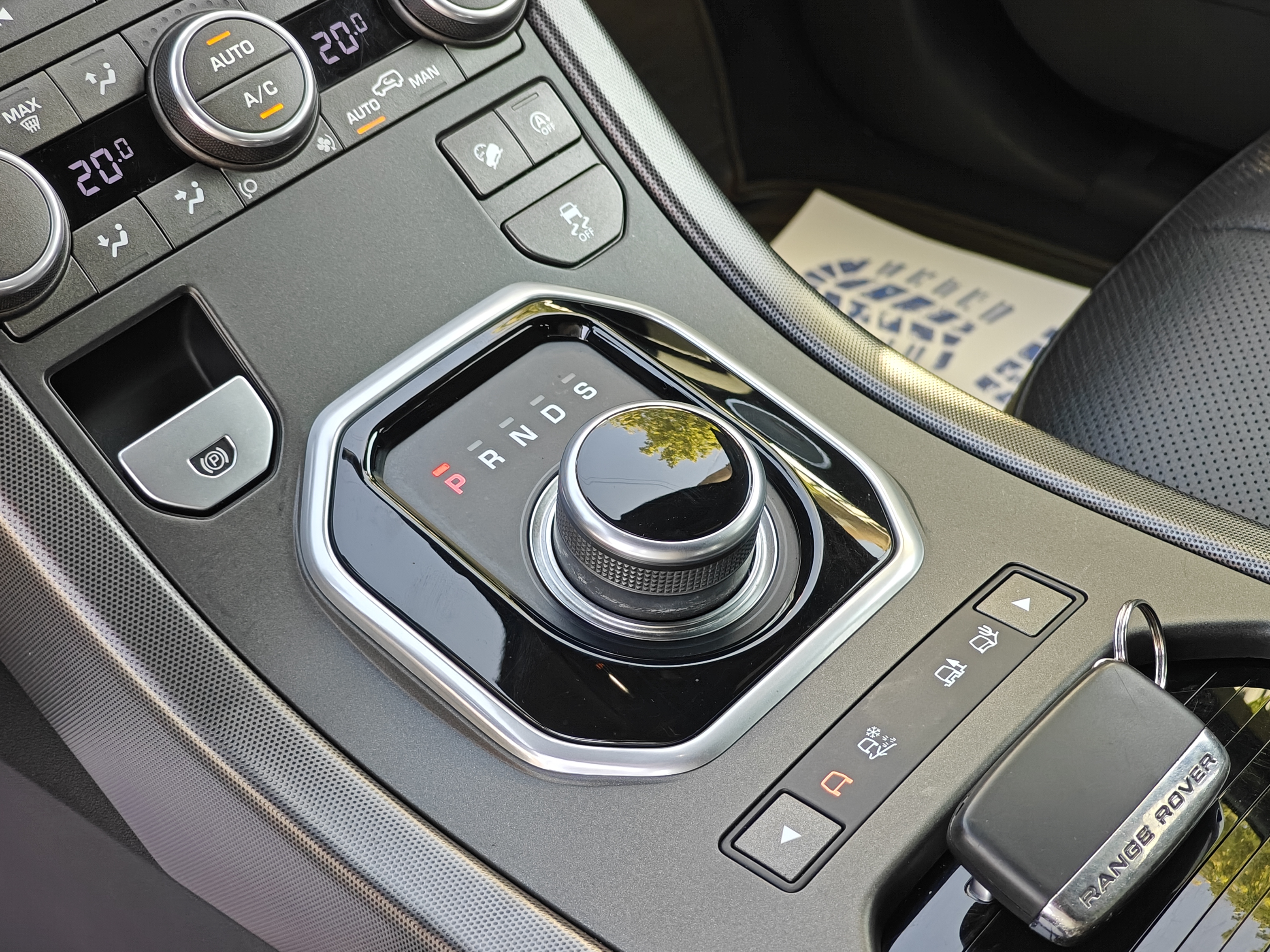 Land Rover-17