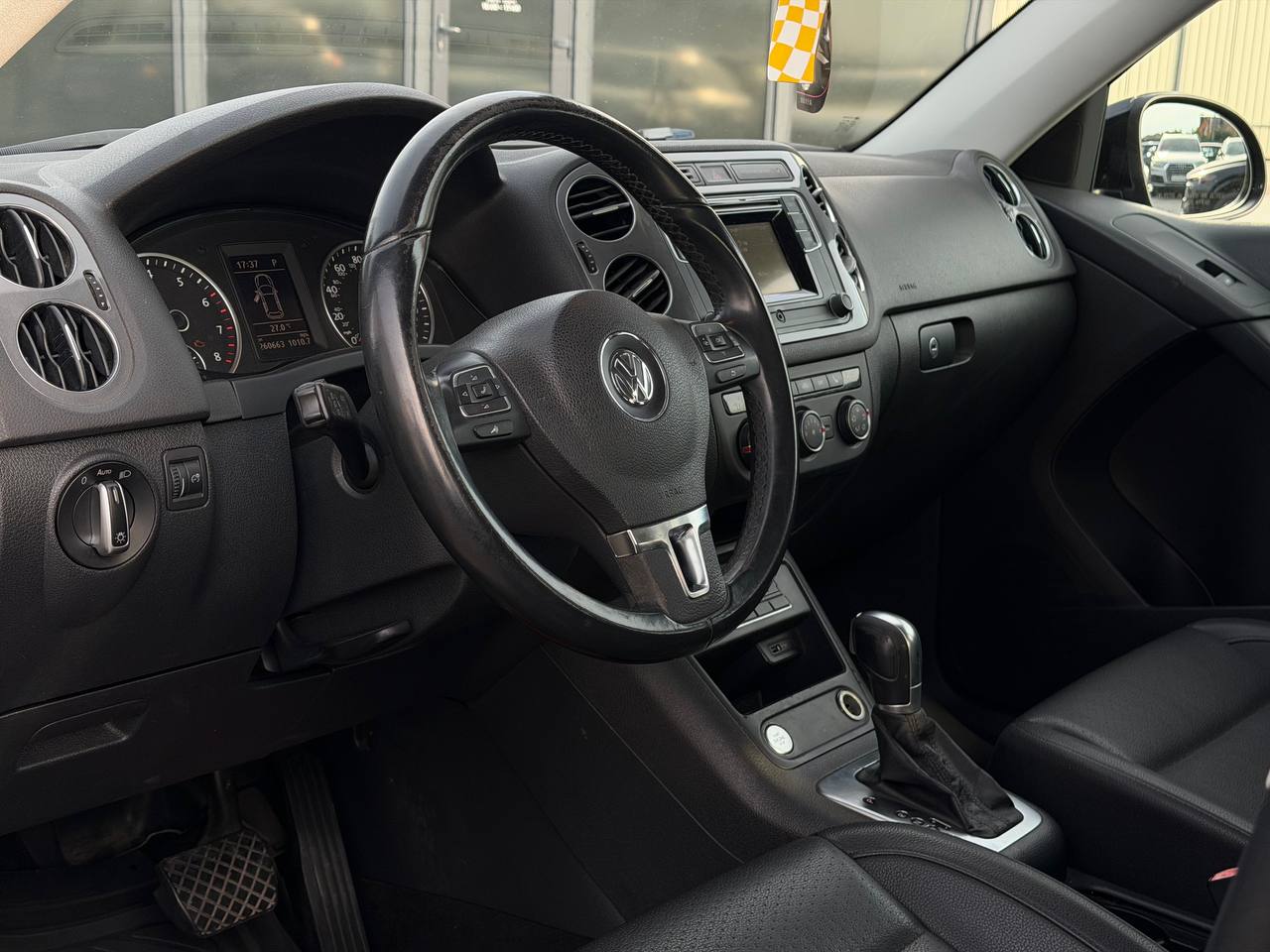 Volkswagen-9