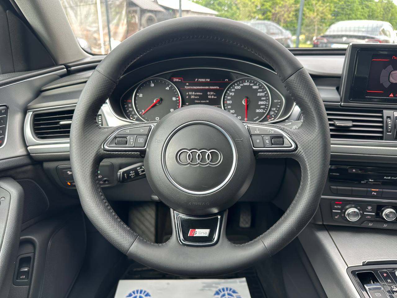Audi-6