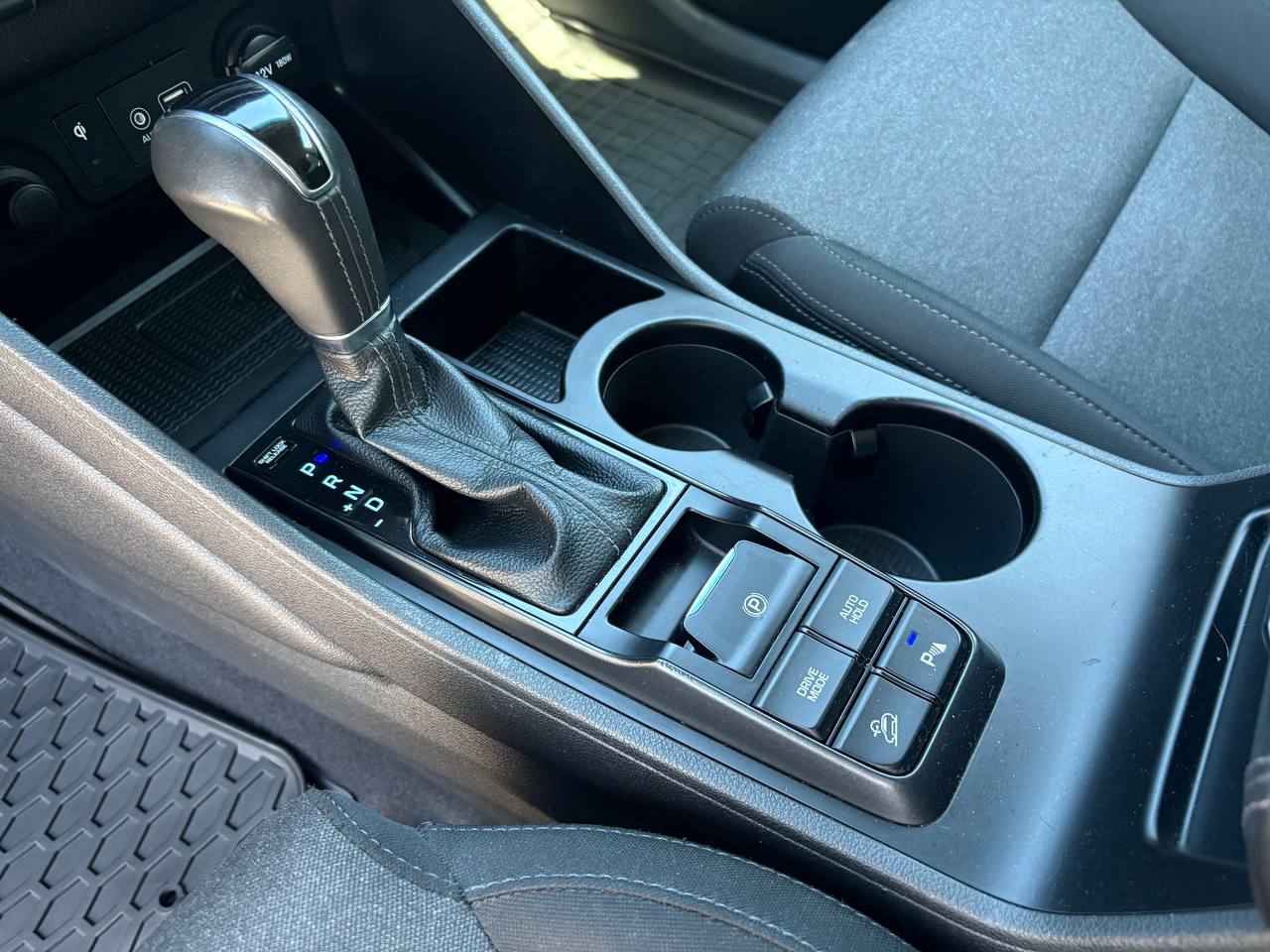 Hyundai-0