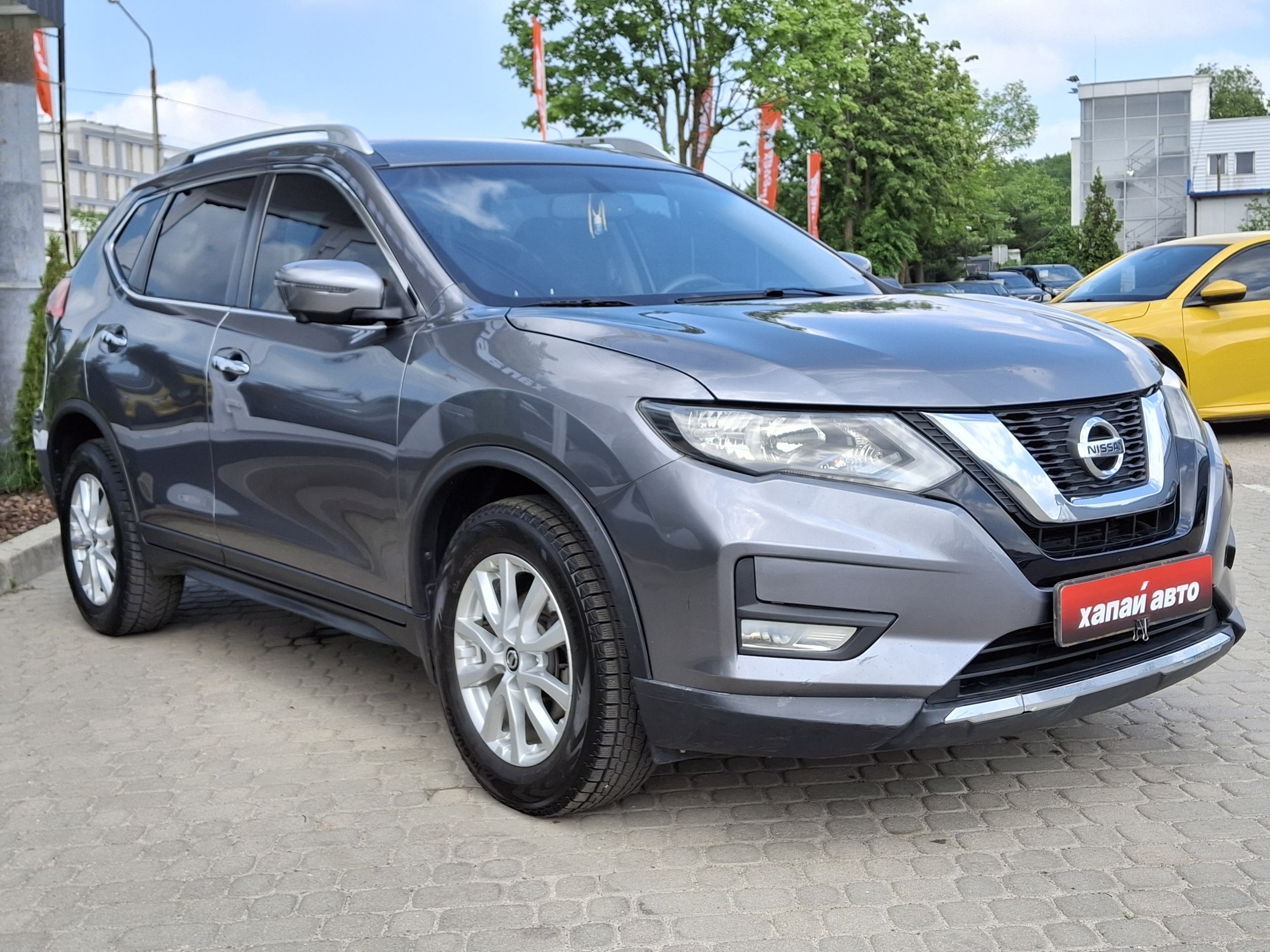 Nissan-8