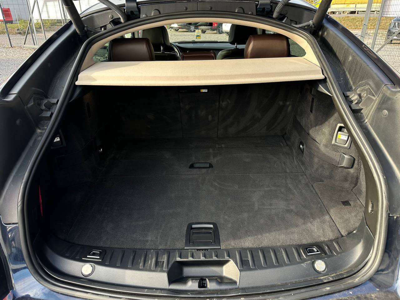 BMW-16
