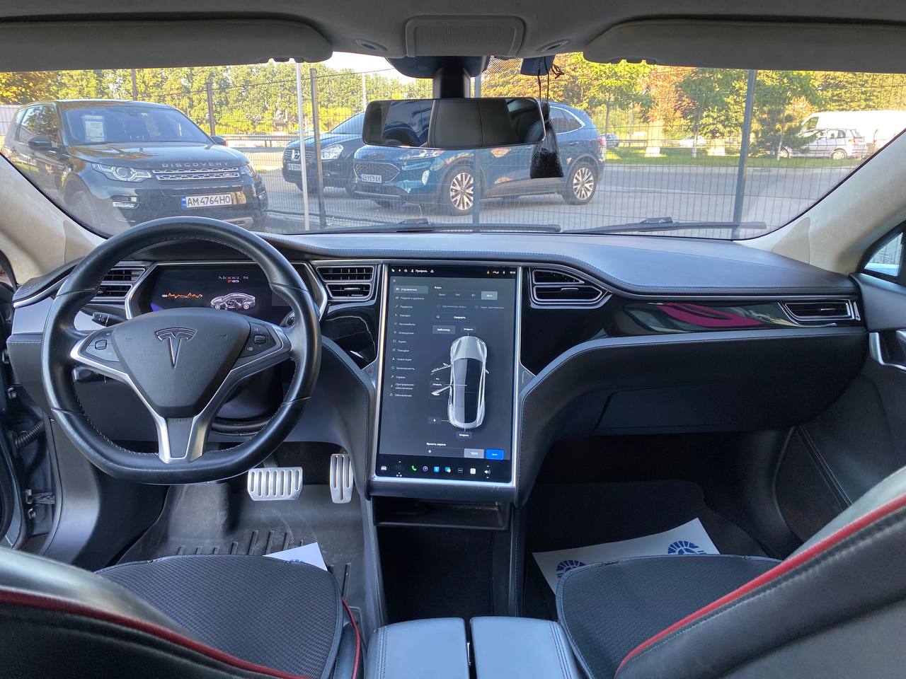 Tesla Model S 2014