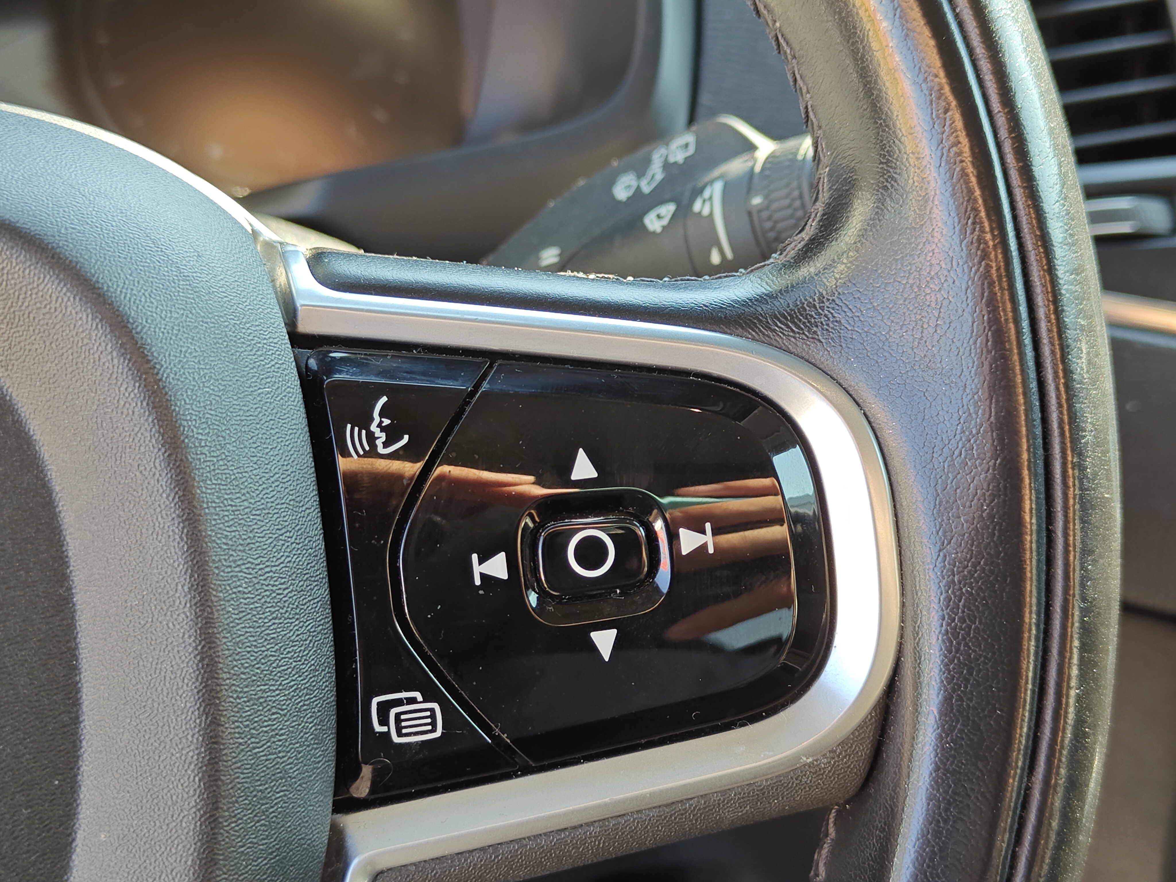 Volvo-22