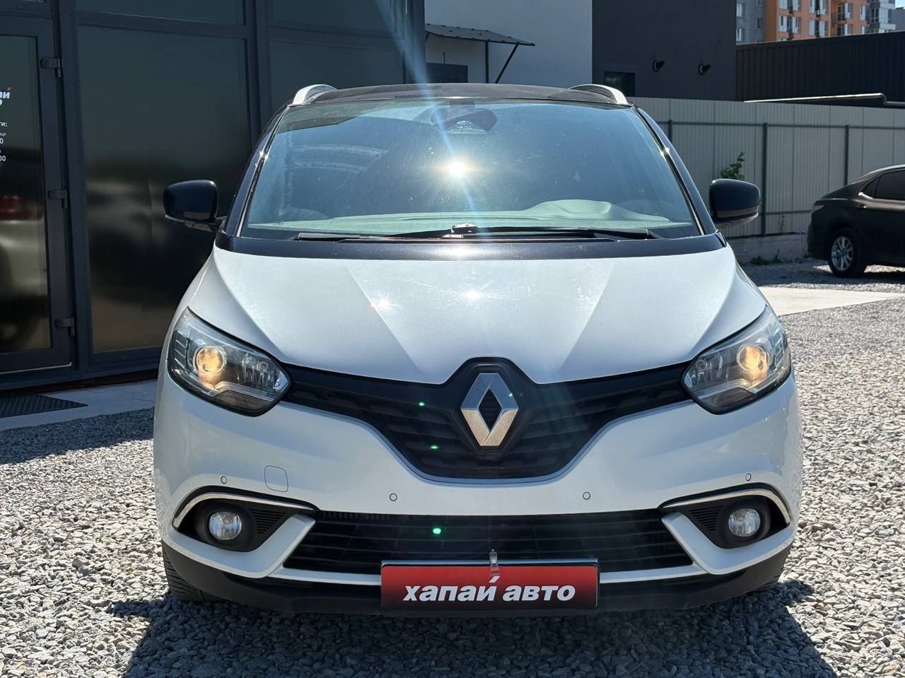 Renault-19