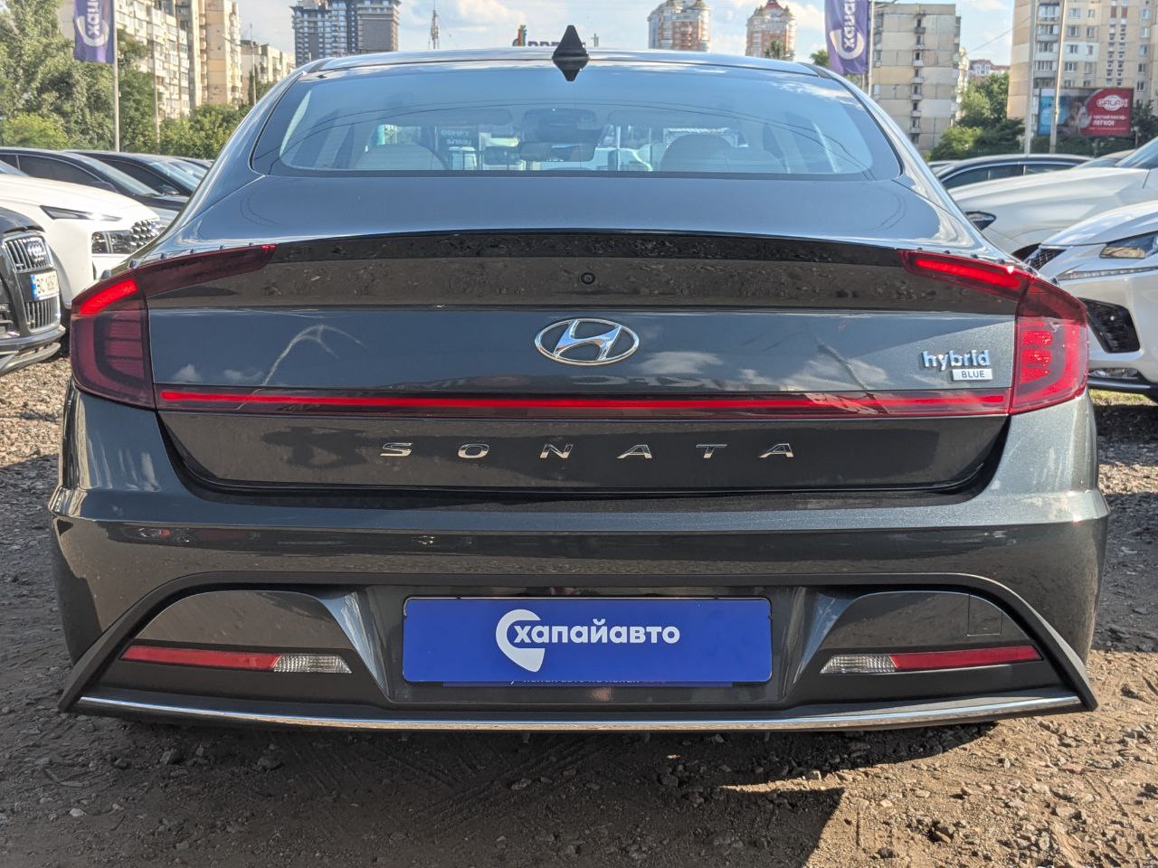 Hyundai-28