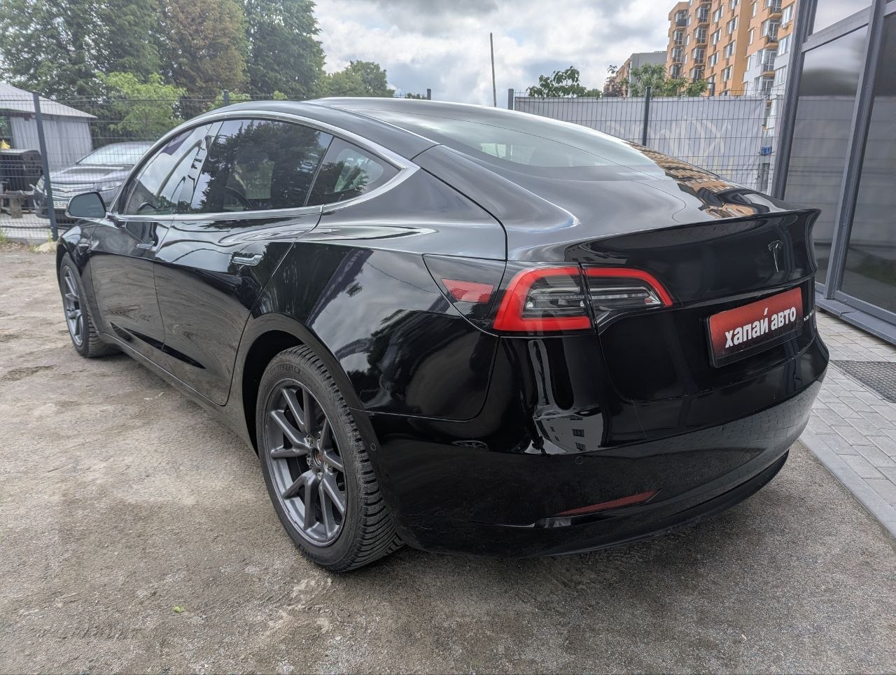 Tesla-11