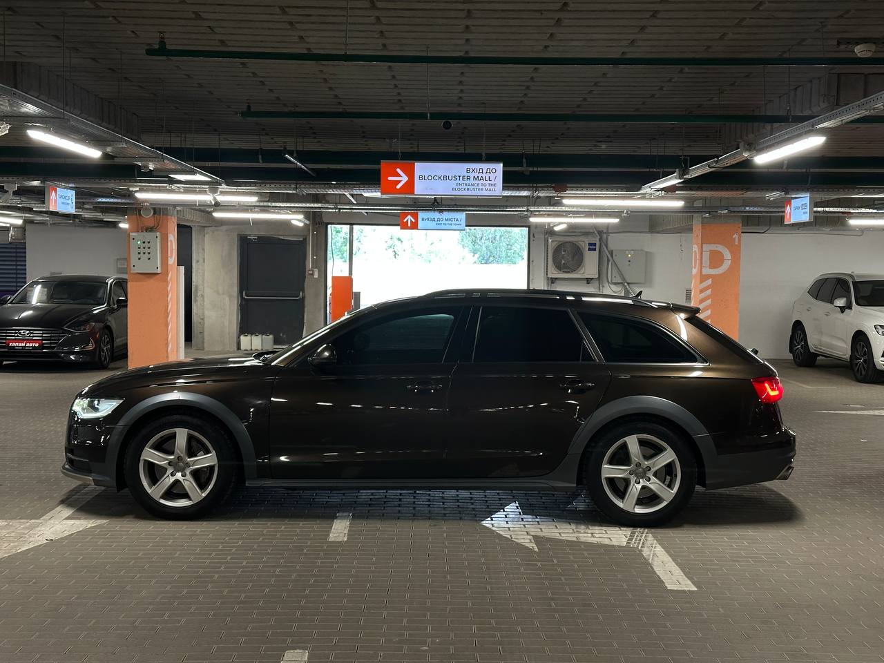 Audi-8
