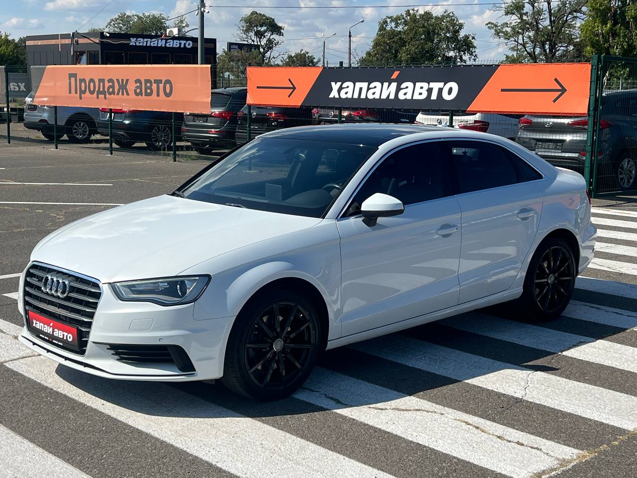 Audi-0