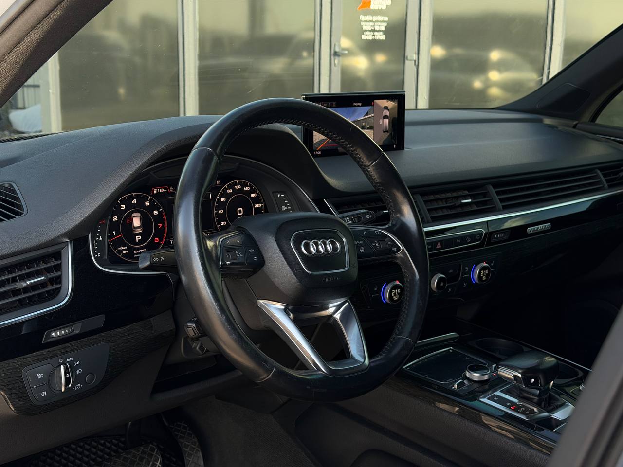 Audi-7