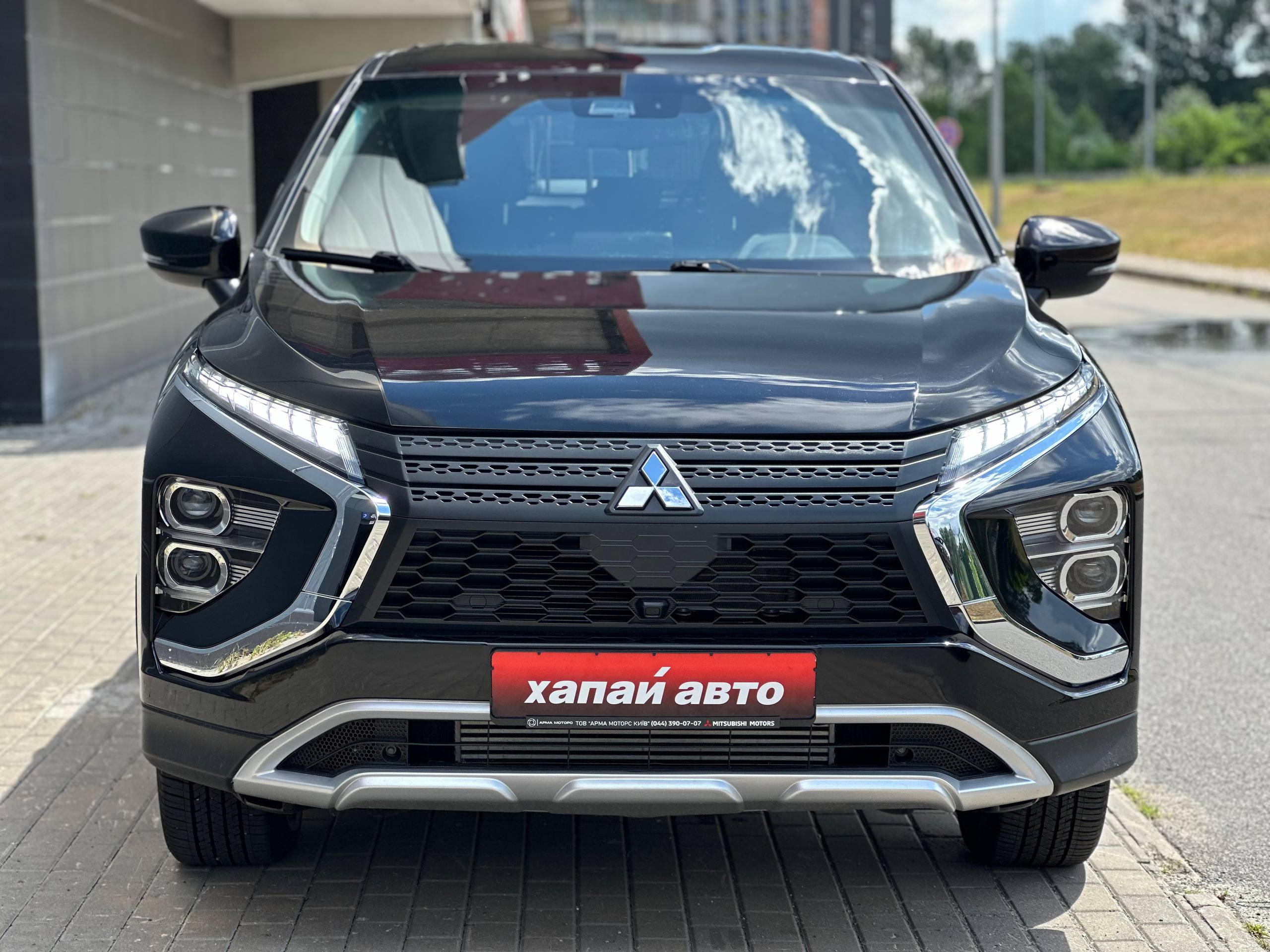 Mitsubishi-13