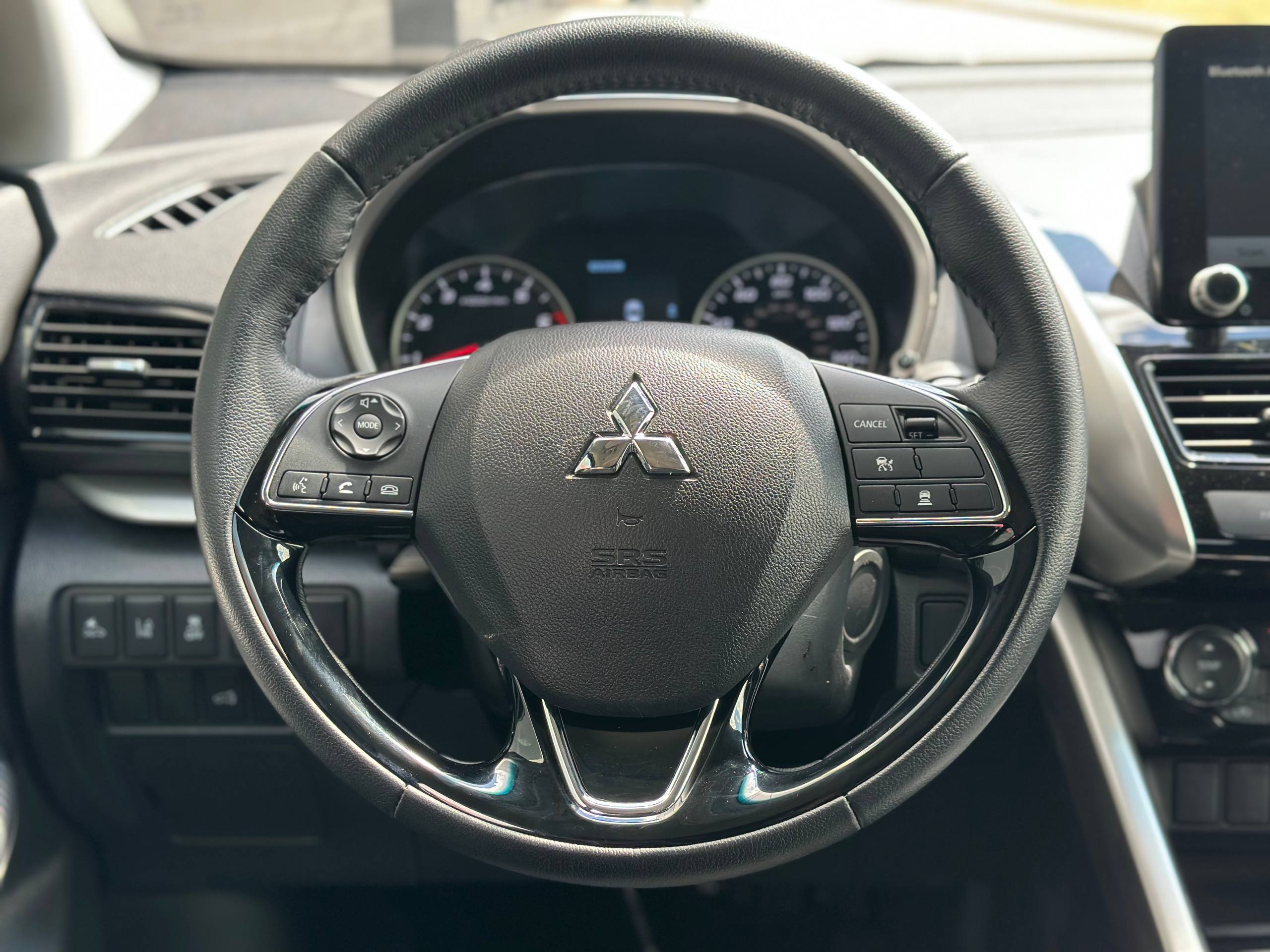 Mitsubishi-16