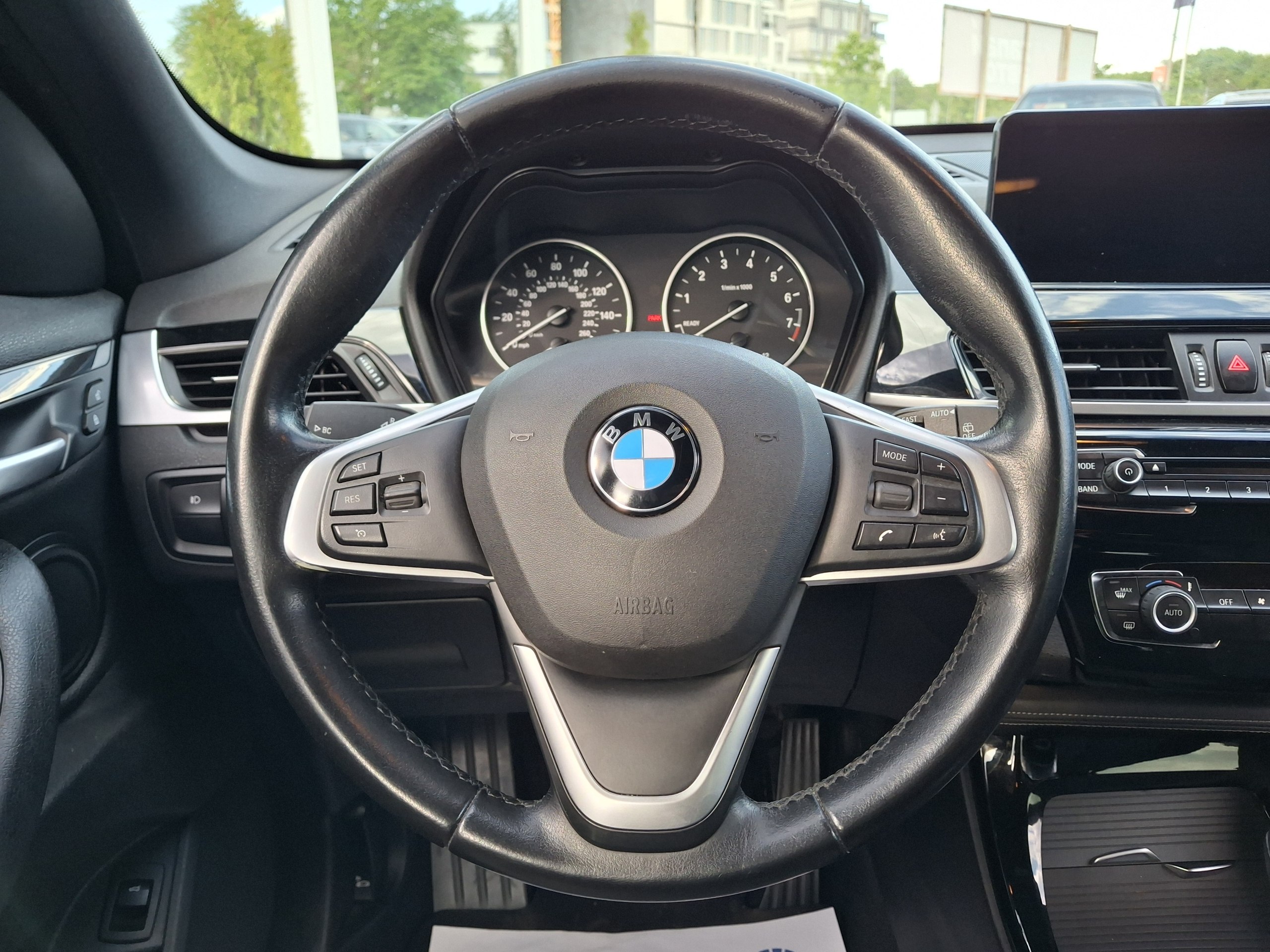 BMW-9