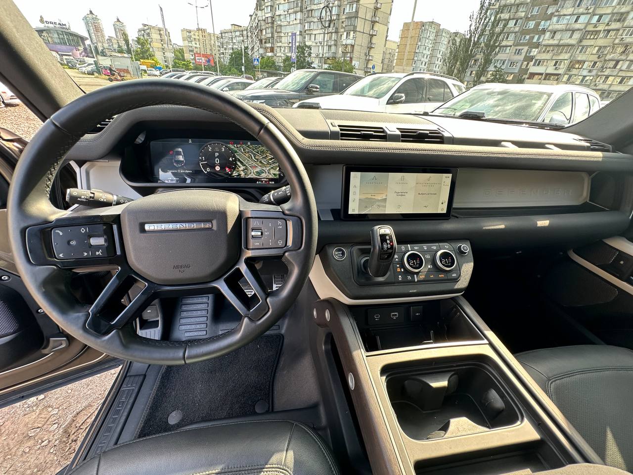Land Rover-24