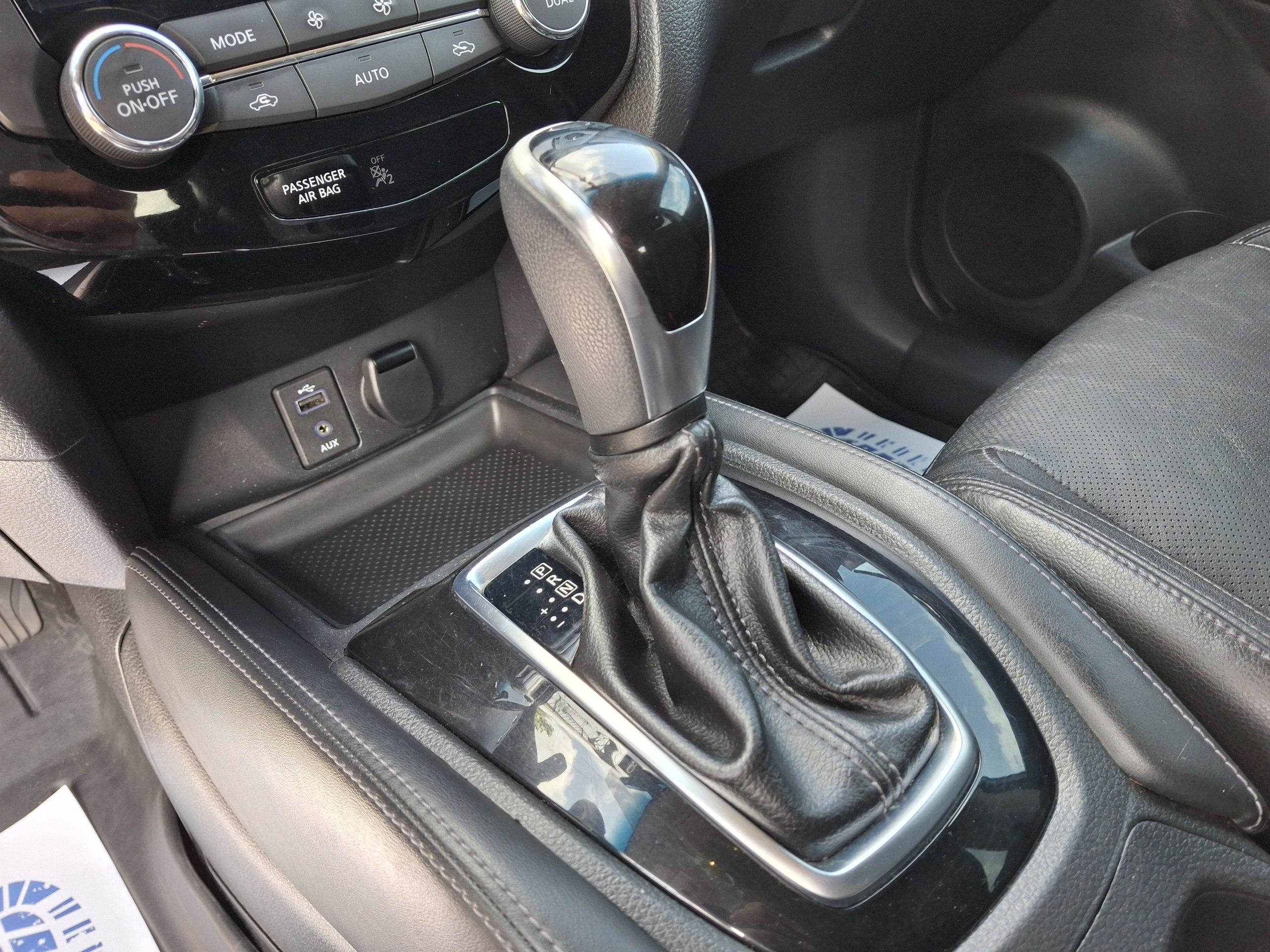 Nissan-0