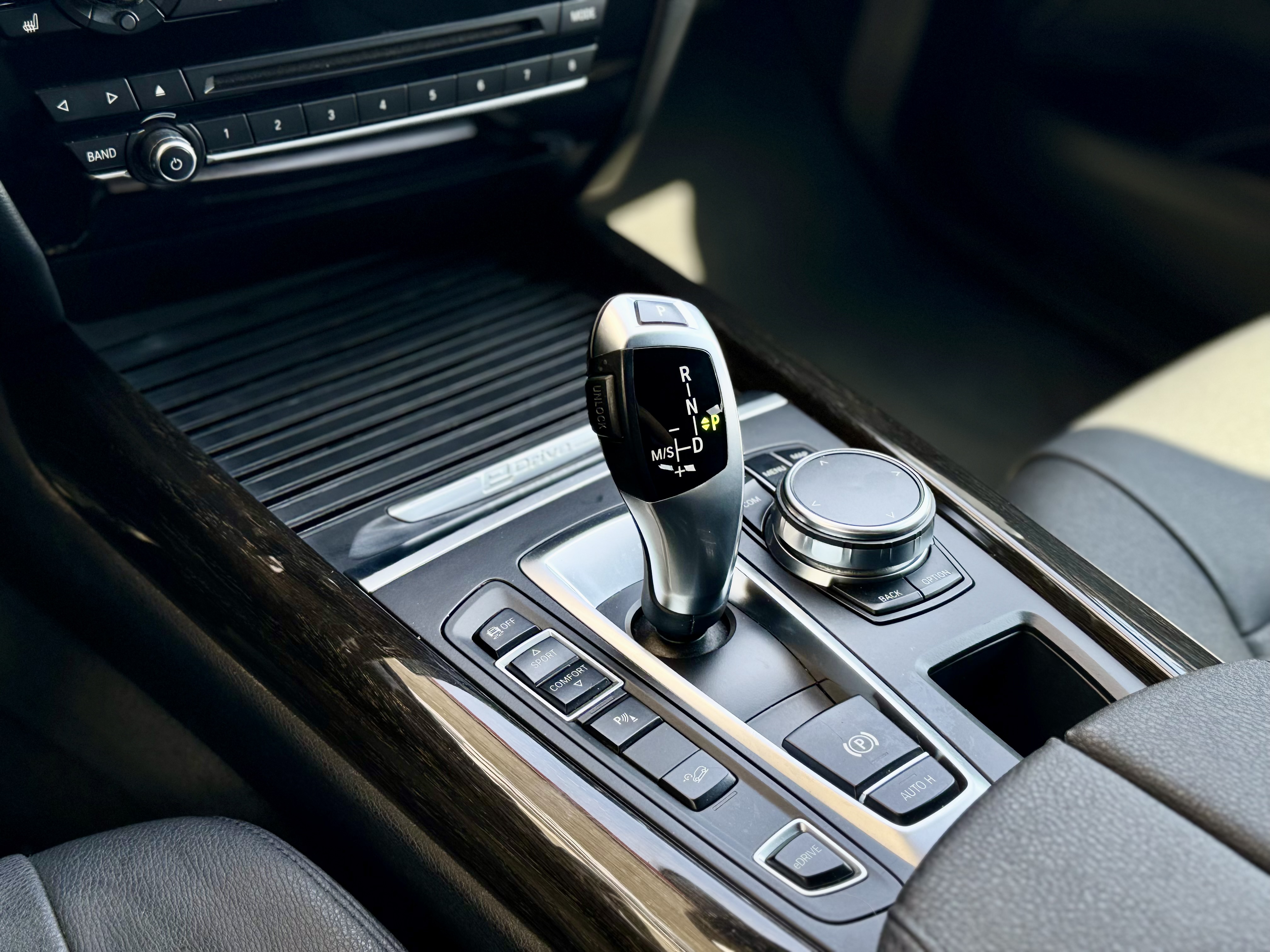 BMW-7
