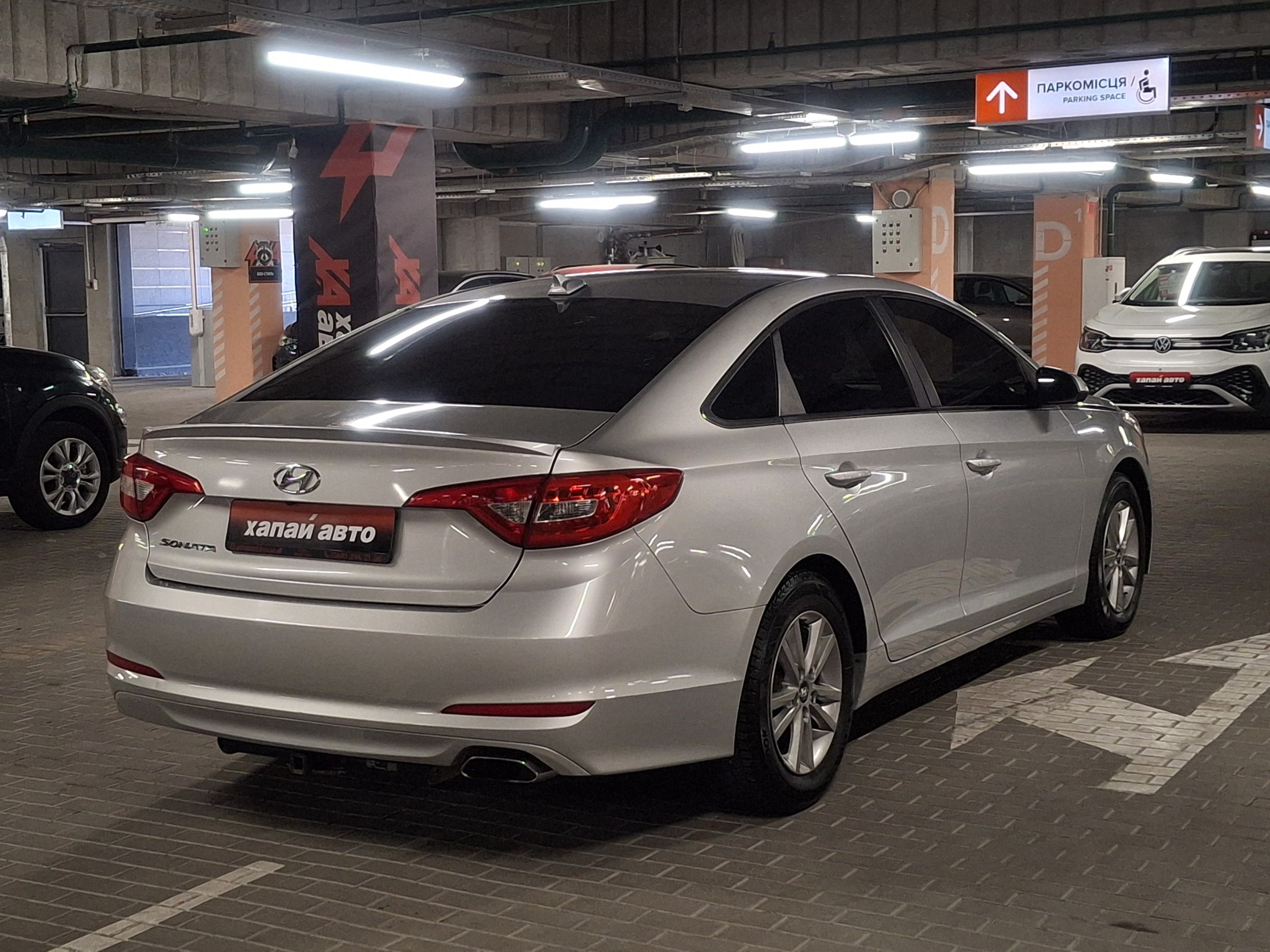 Hyundai-16